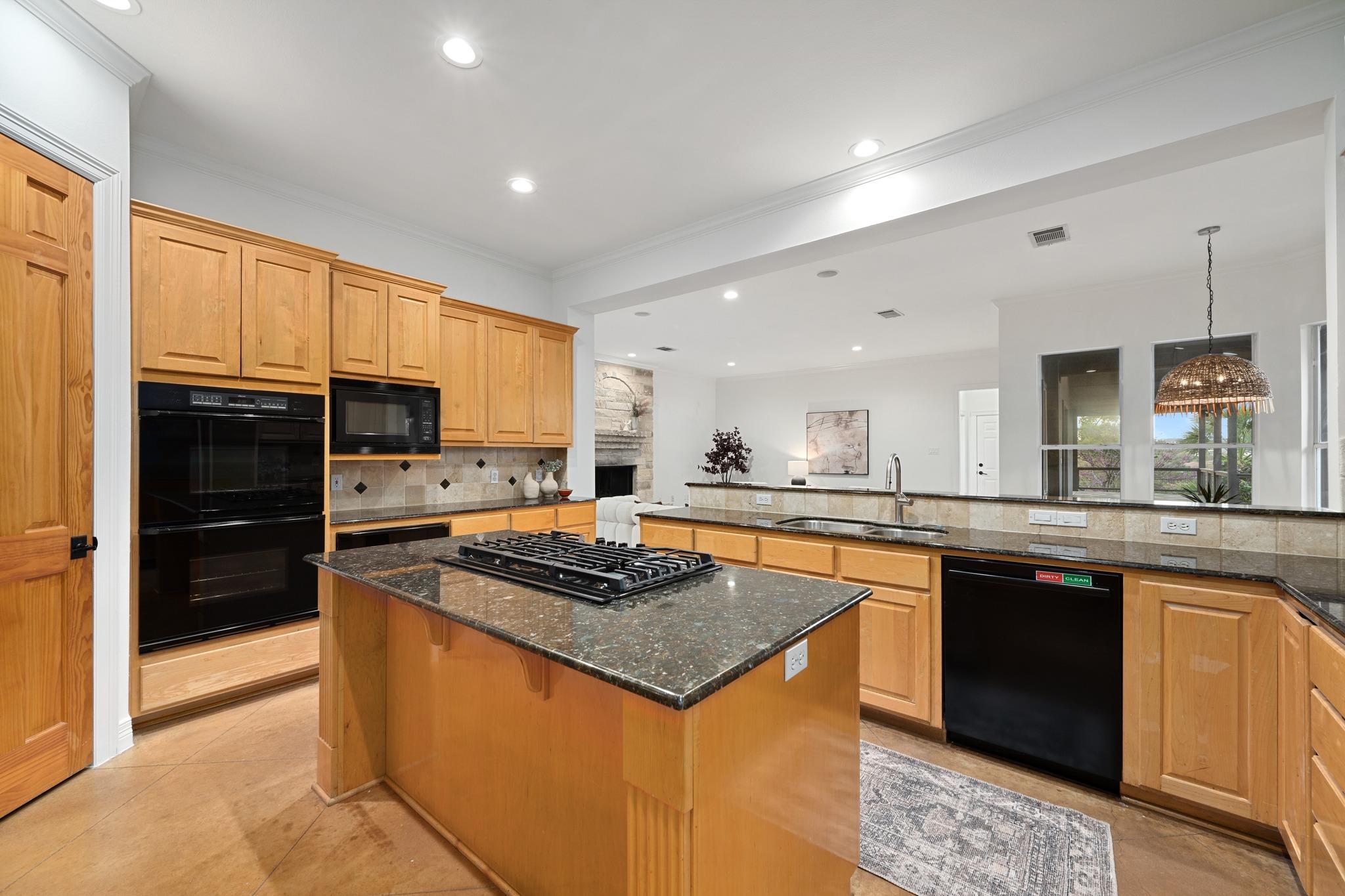 600 N River Hills Rd, Austin, TX 78733