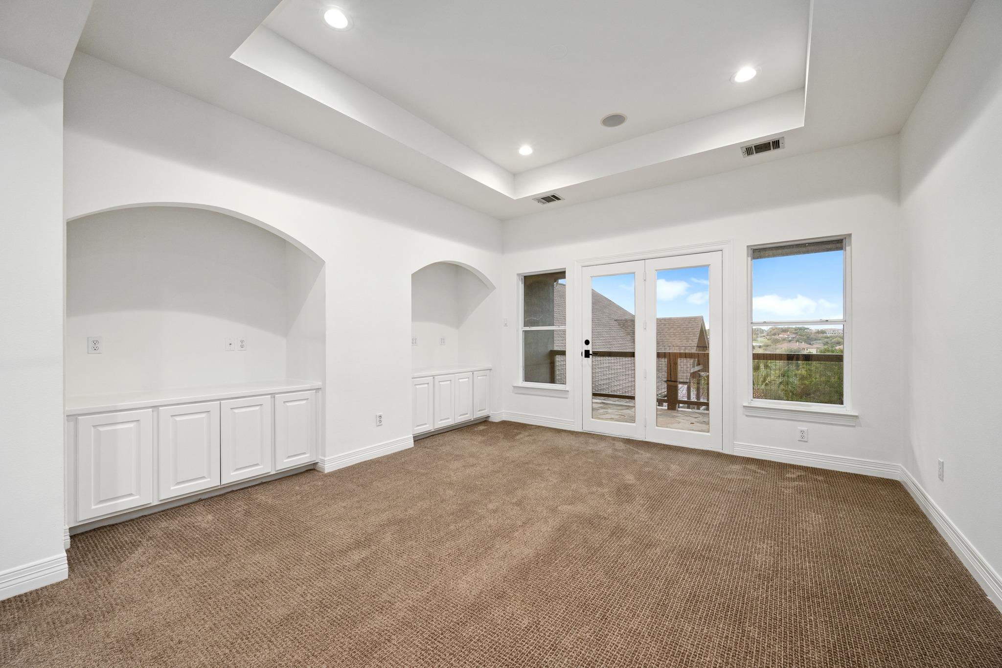 600 N River Hills Rd, Austin, TX 78733