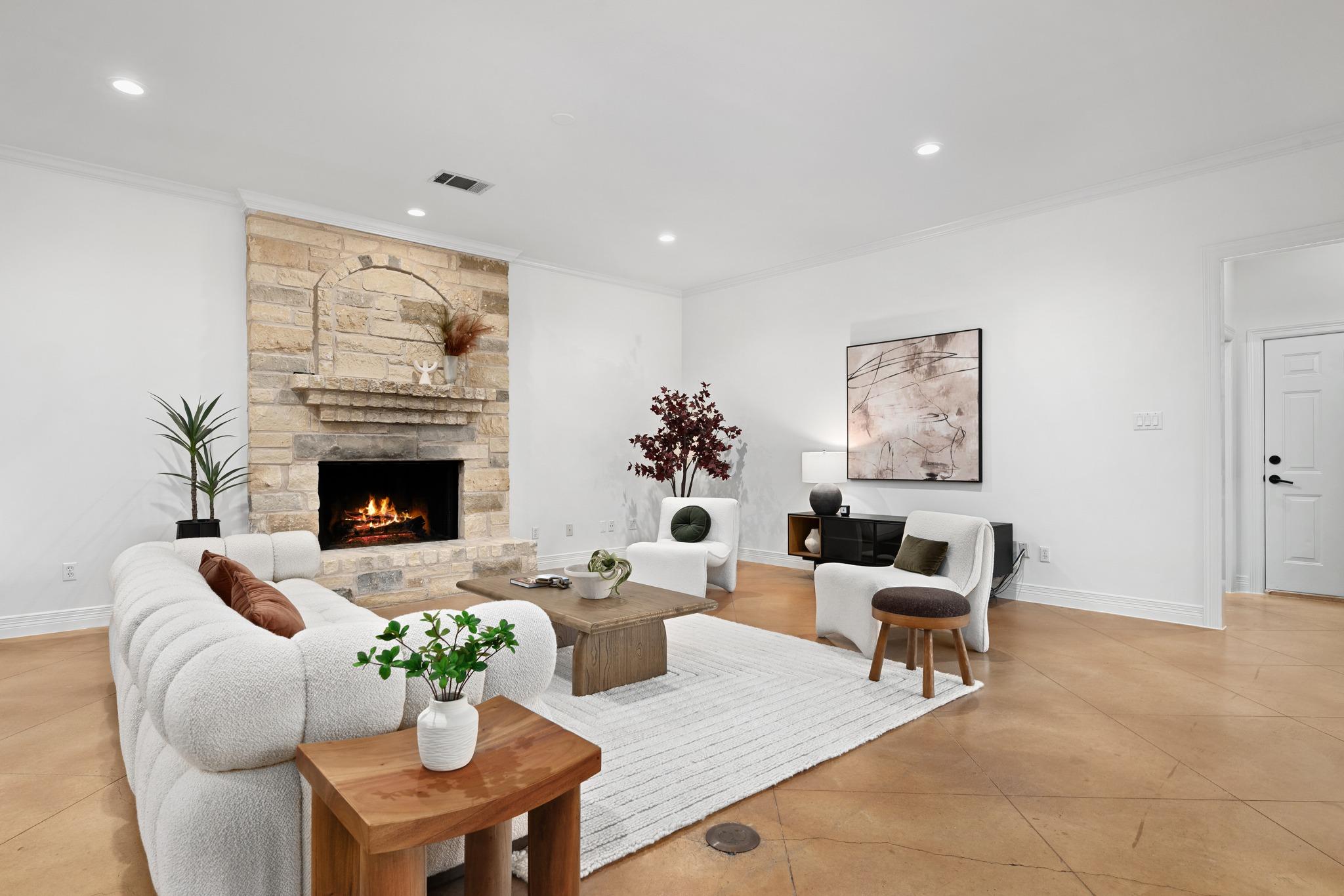 600 N River Hills Rd, Austin, TX 78733