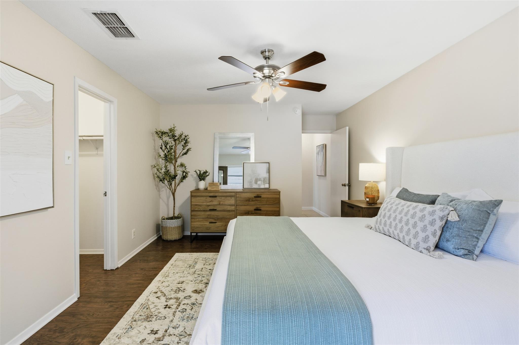 8142 Ceberry Dr # B, Austin, TX 78759