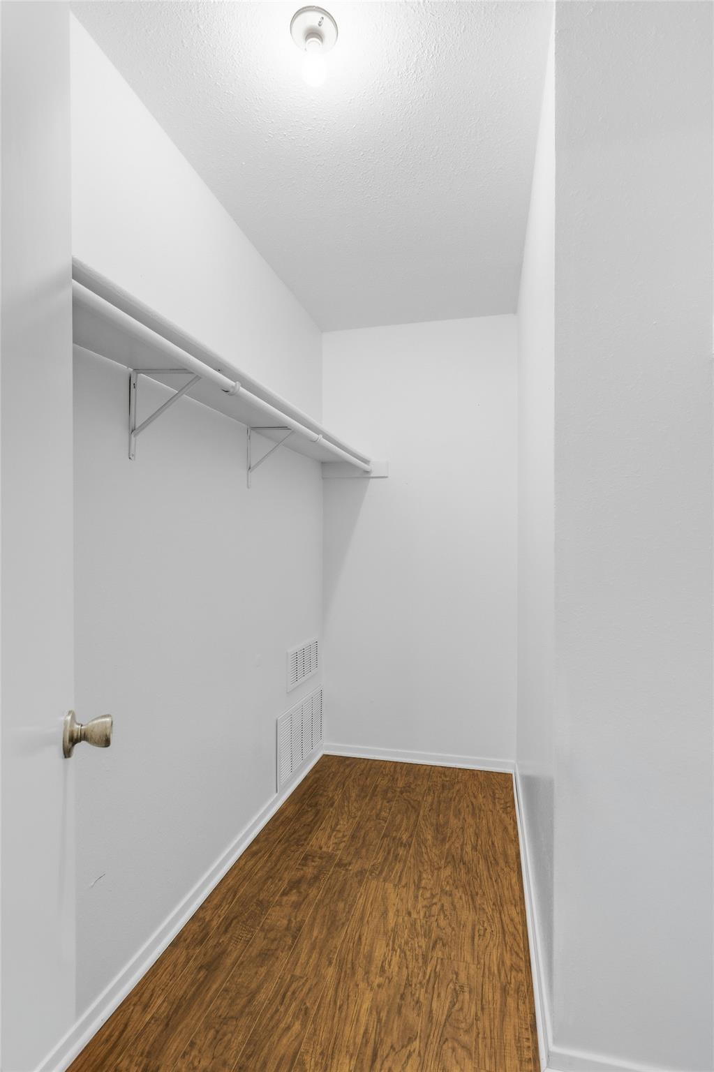 8142 Ceberry Dr # B, Austin, TX 78759