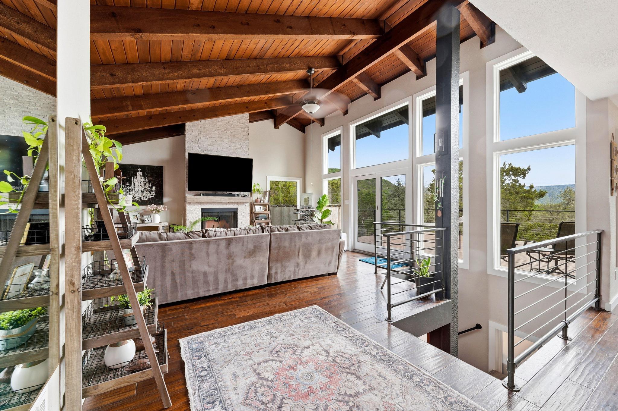 7039 Comanche Trl, Austin, TX 78732