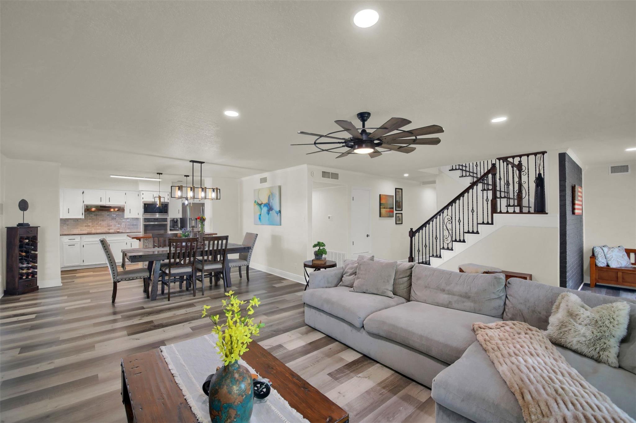 550 C Bud Stockton Loop, Jarrell, TX 76537