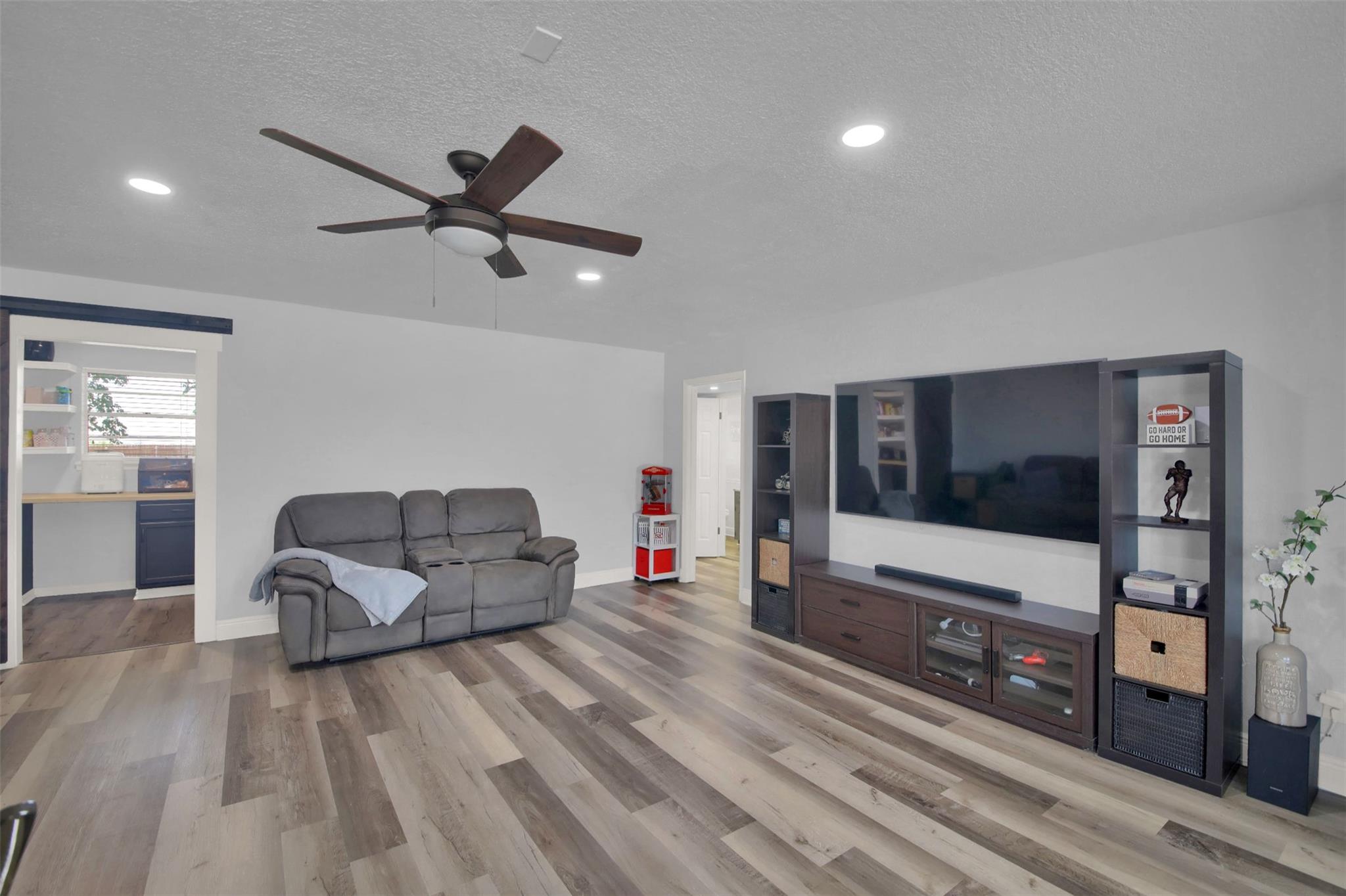 550 C Bud Stockton Loop, Jarrell, TX 76537