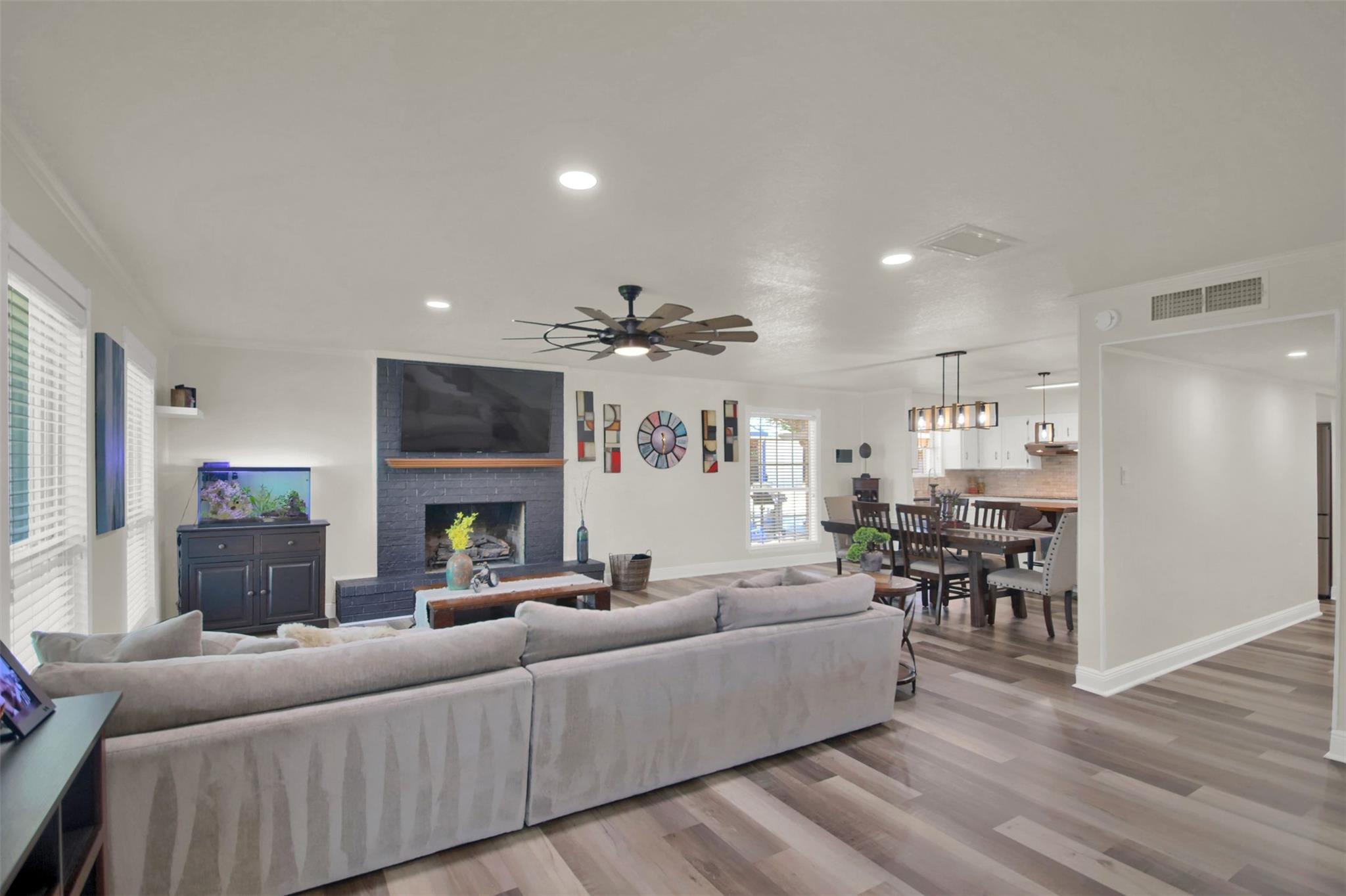 550 C Bud Stockton Loop, Jarrell, TX 76537