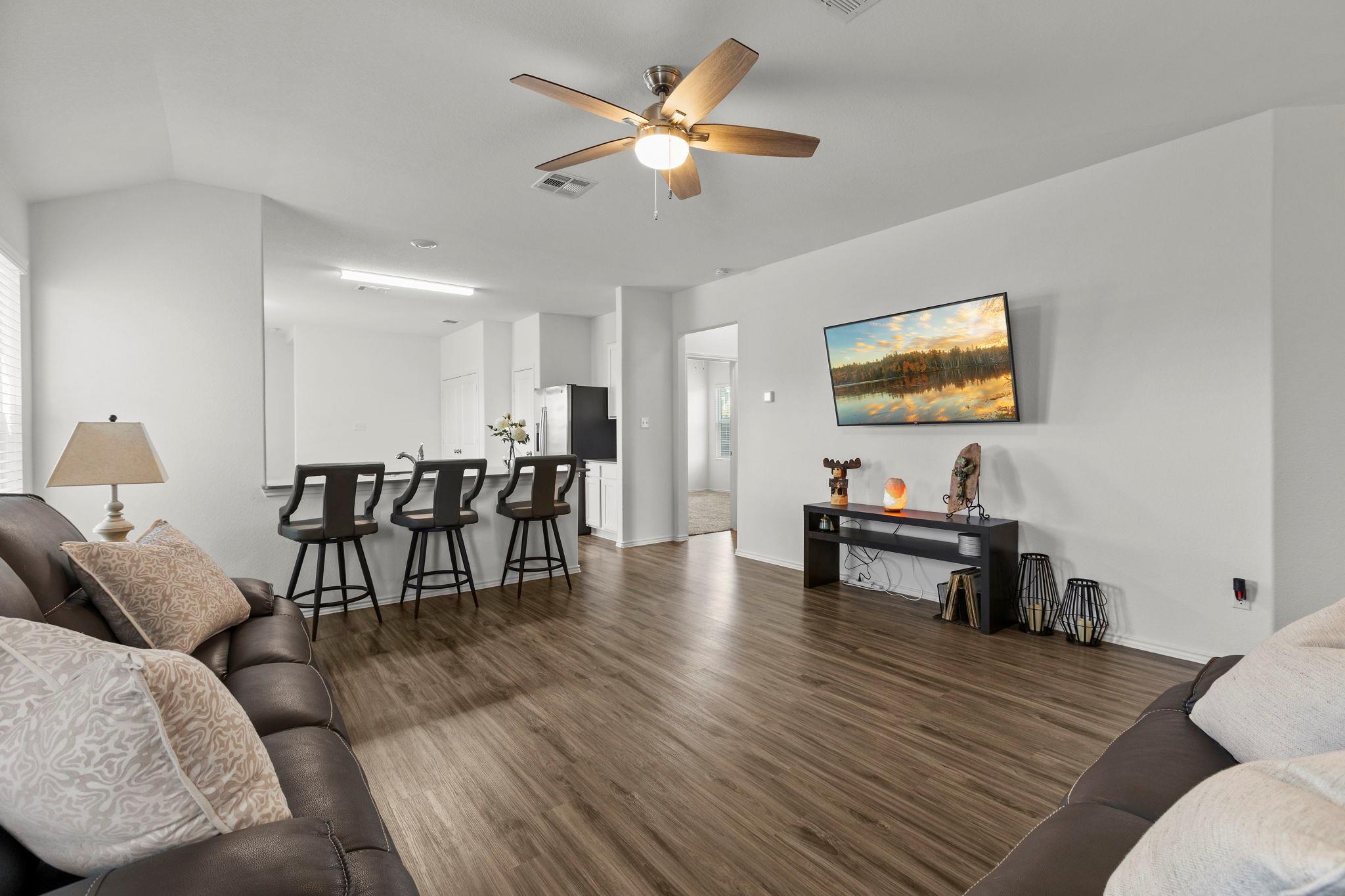 200 High Plains Pass, Liberty Hill, TX 78642