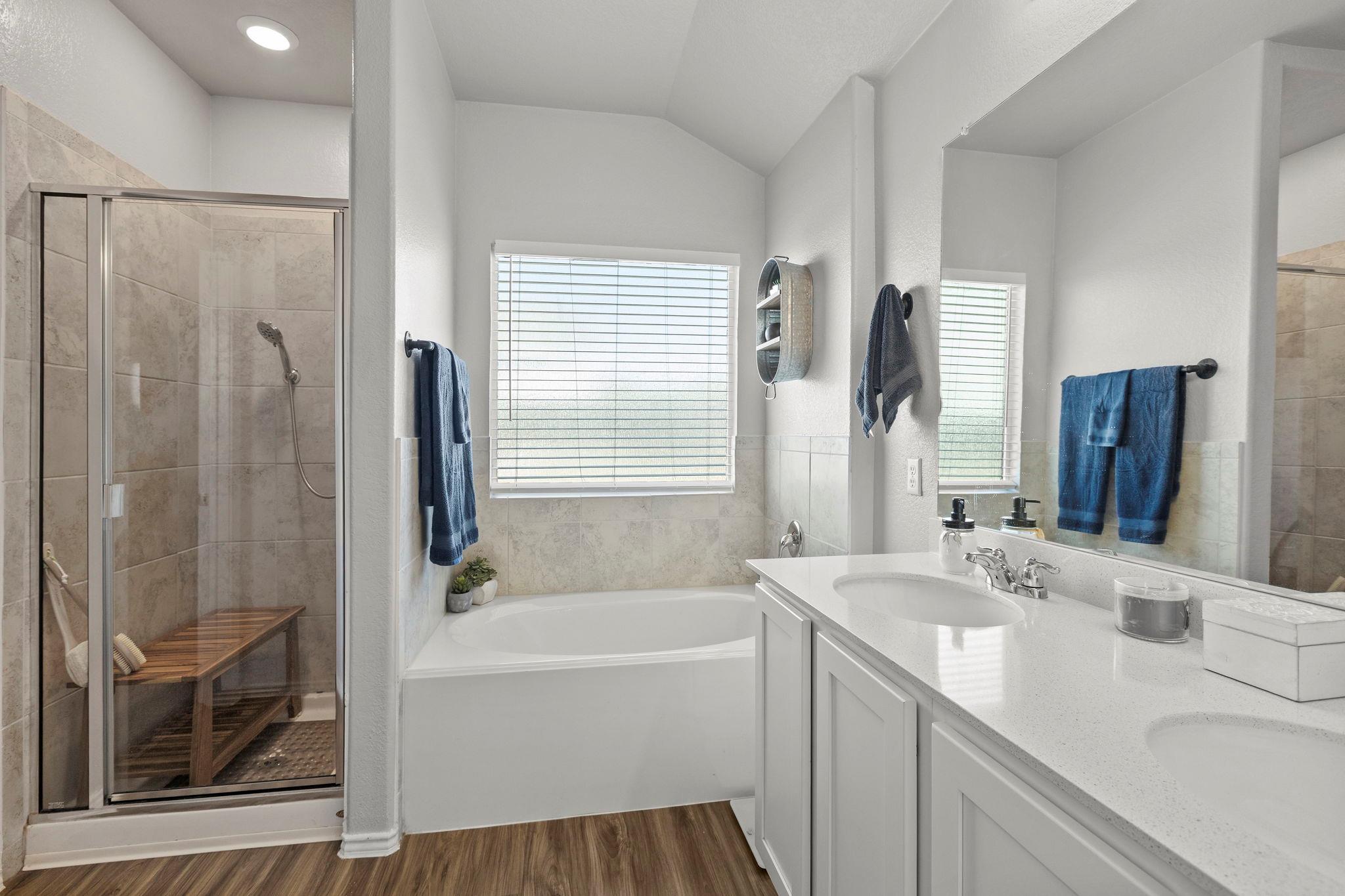 200 High Plains Pass, Liberty Hill, TX 78642