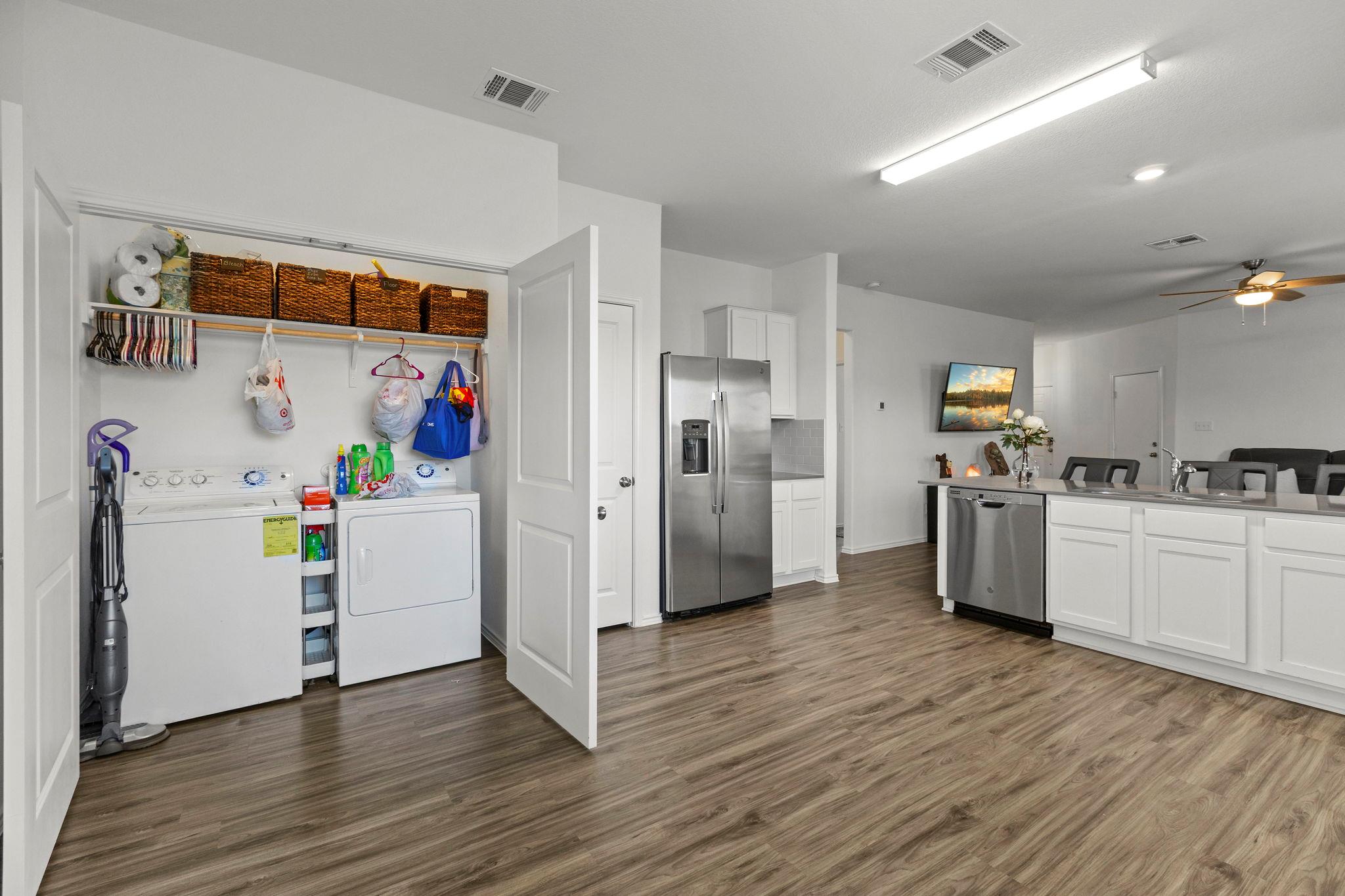 200 High Plains Pass, Liberty Hill, TX 78642