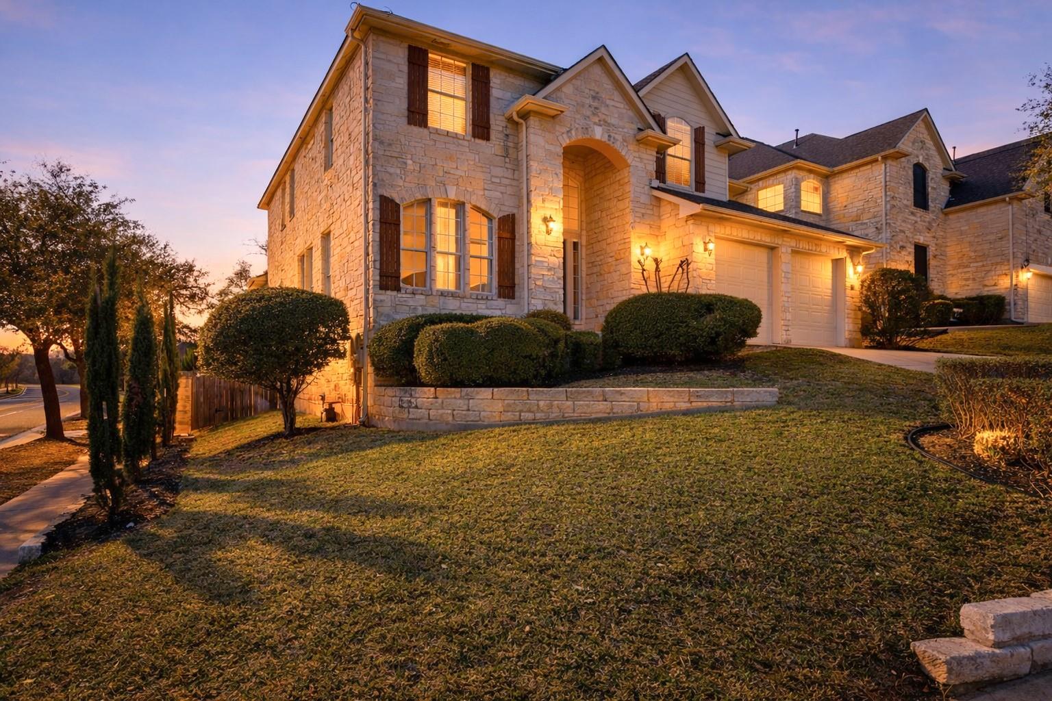 9400 Savannah Ridge Dr, Austin, TX 78726