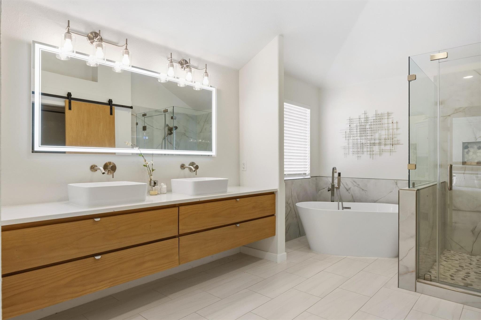 9400 Savannah Ridge Dr, Austin, TX 78726