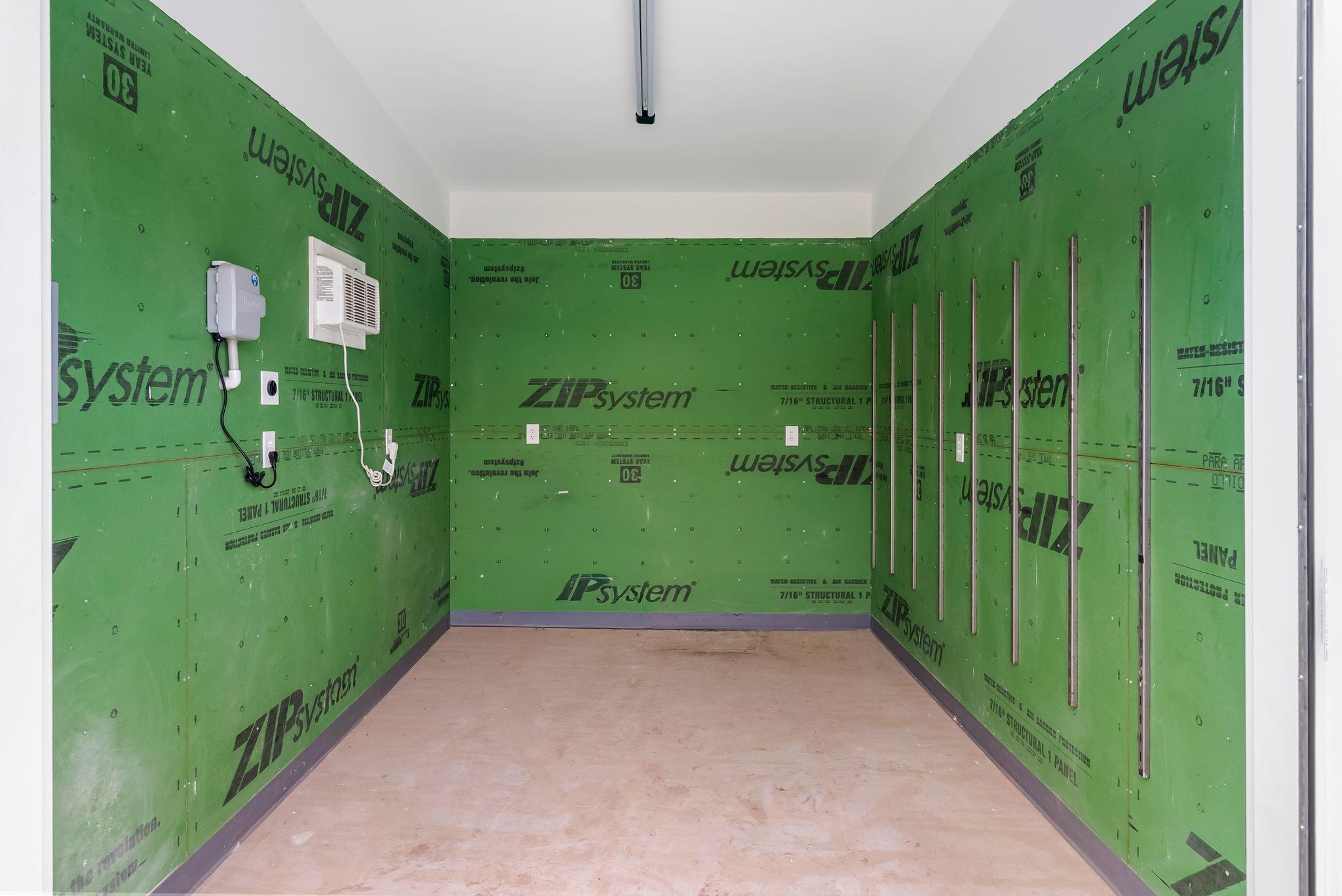 103 Lentz Main St, Red Rock, TX 78662