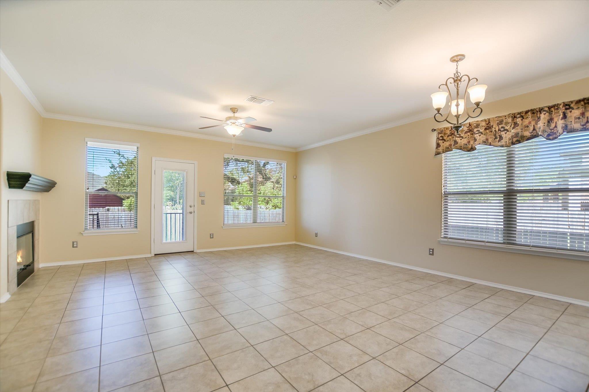 860 Water Hyacinth Loop, Leander, TX 78641