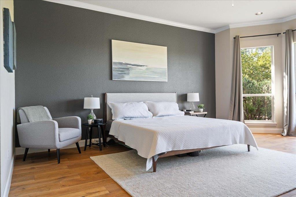 19215 White Horse Cv, Spicewood, TX 78669