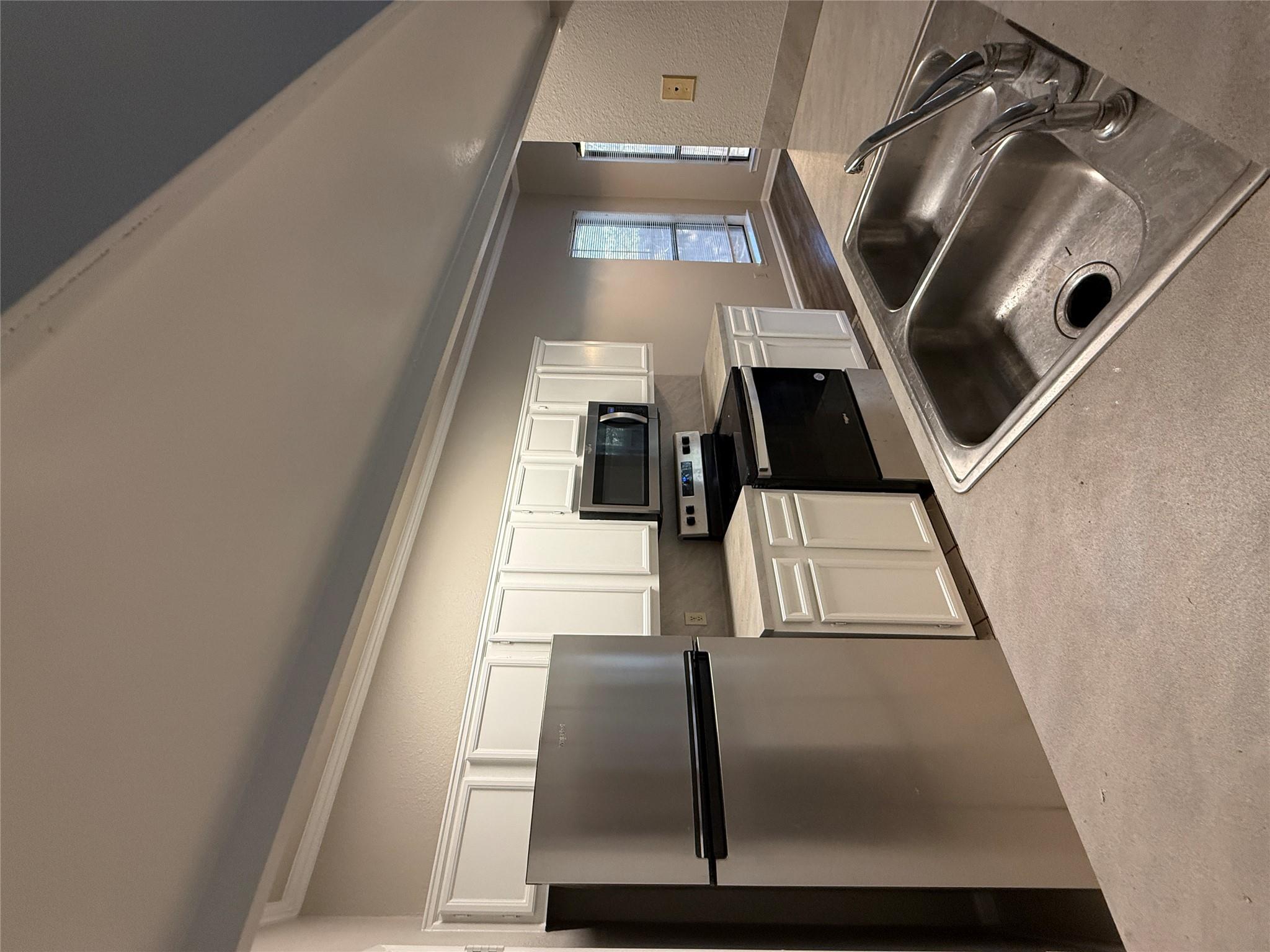 6501 Columbia Oaks Ct # 3B, Austin, TX 78759