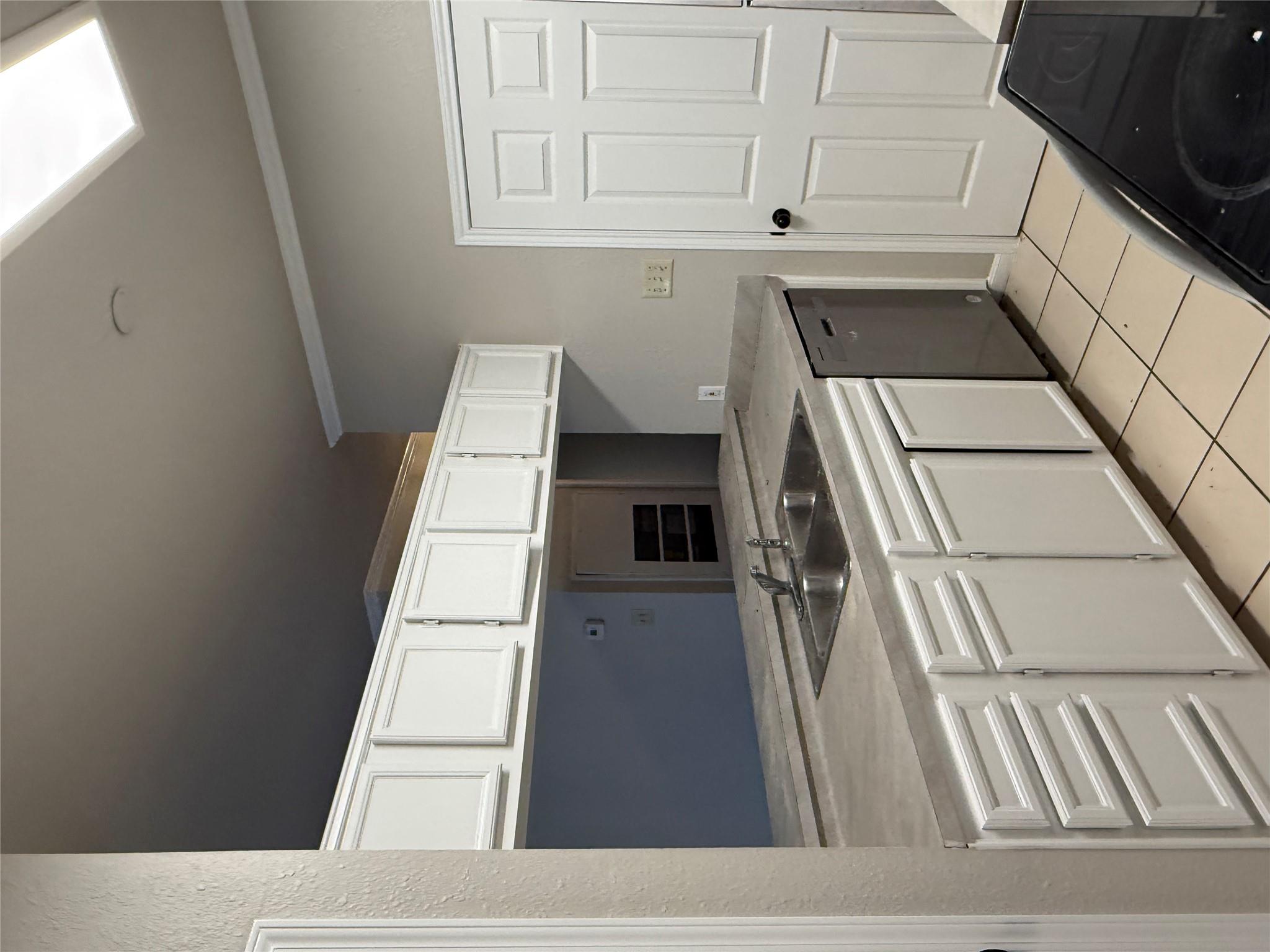 6501 Columbia Oaks Ct # 3B, Austin, TX 78759