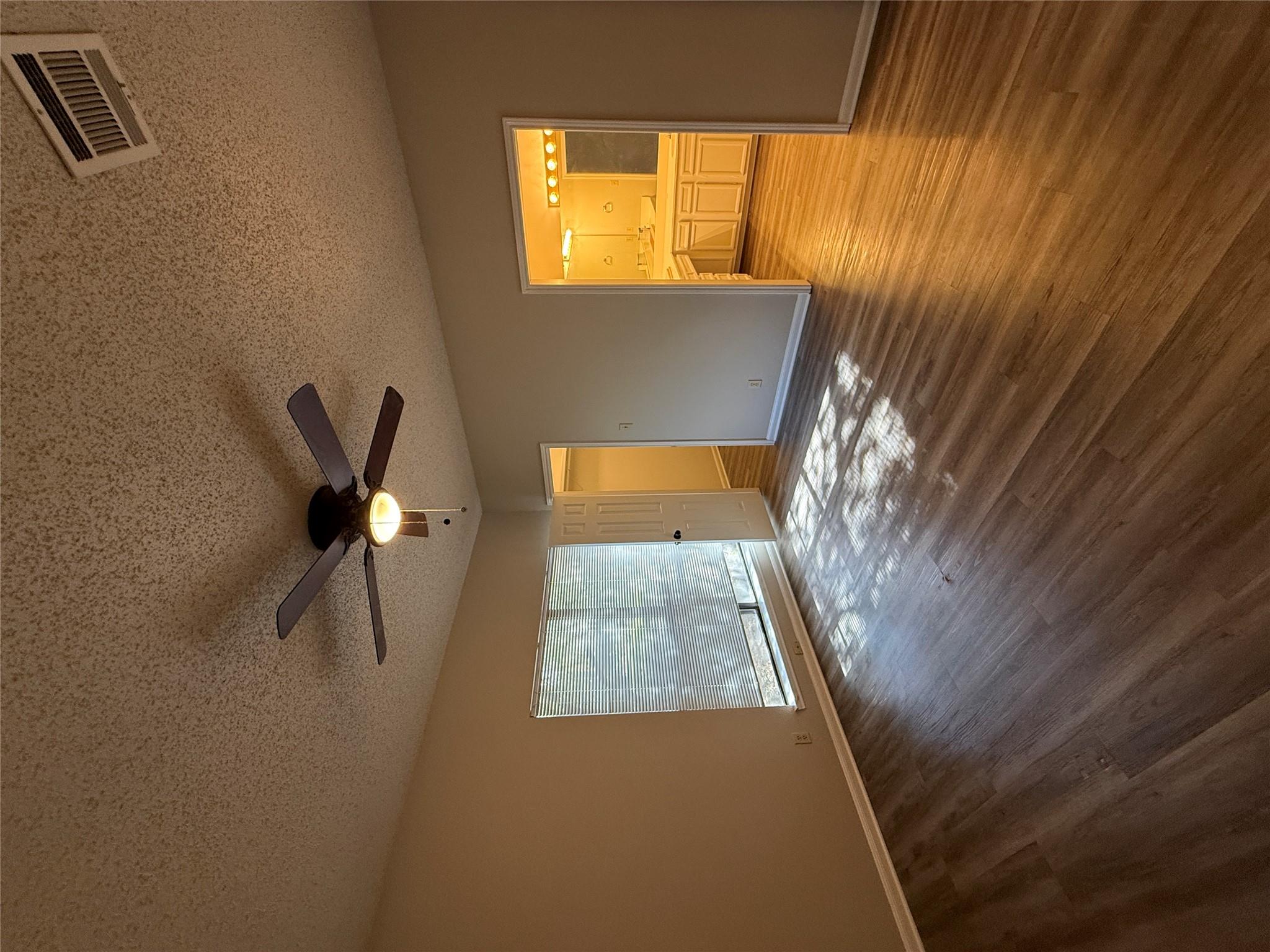 6501 Columbia Oaks Ct # 3B, Austin, TX 78759