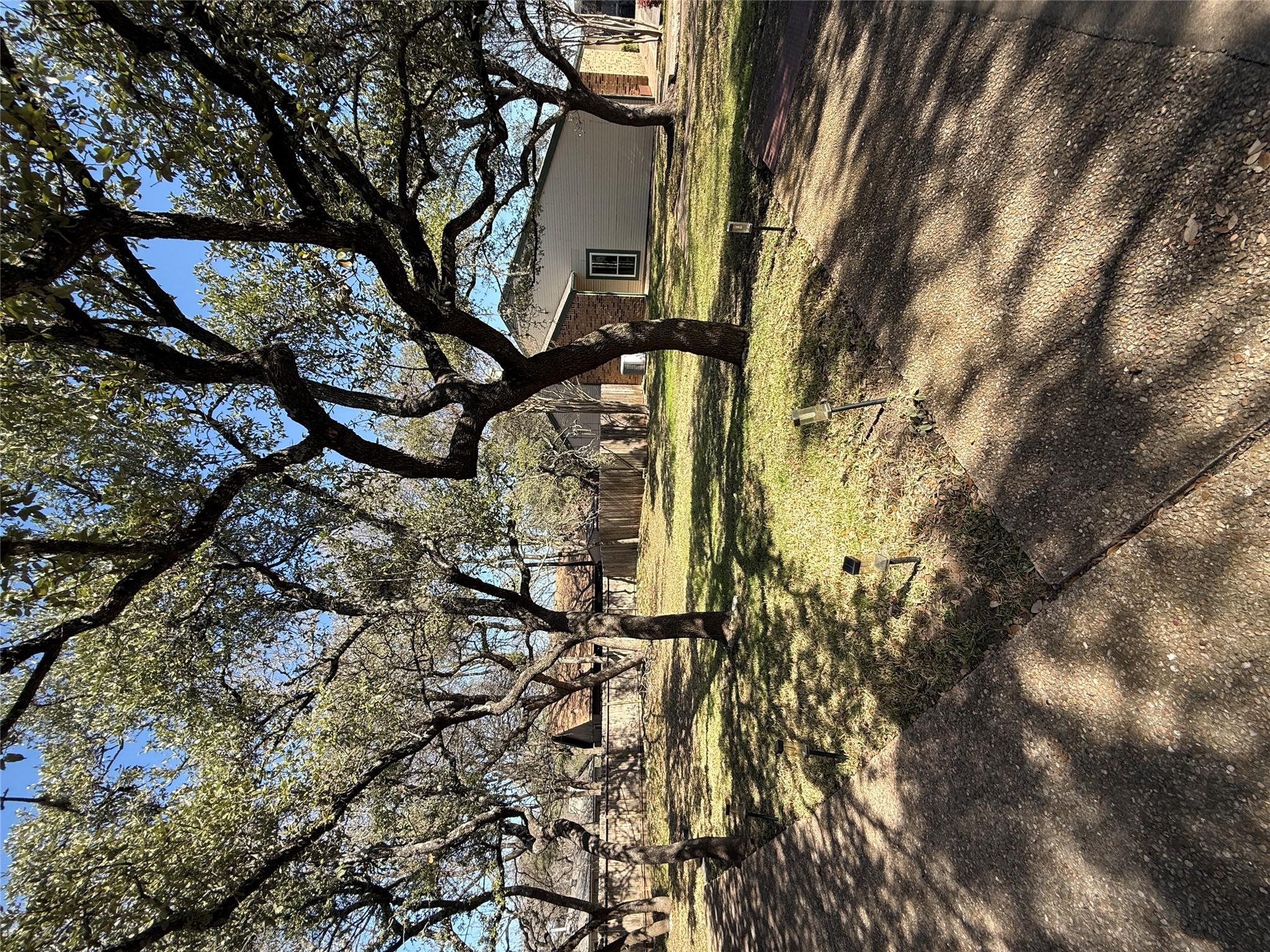 6501 Columbia Oaks Ct # 3B, Austin, TX 78759