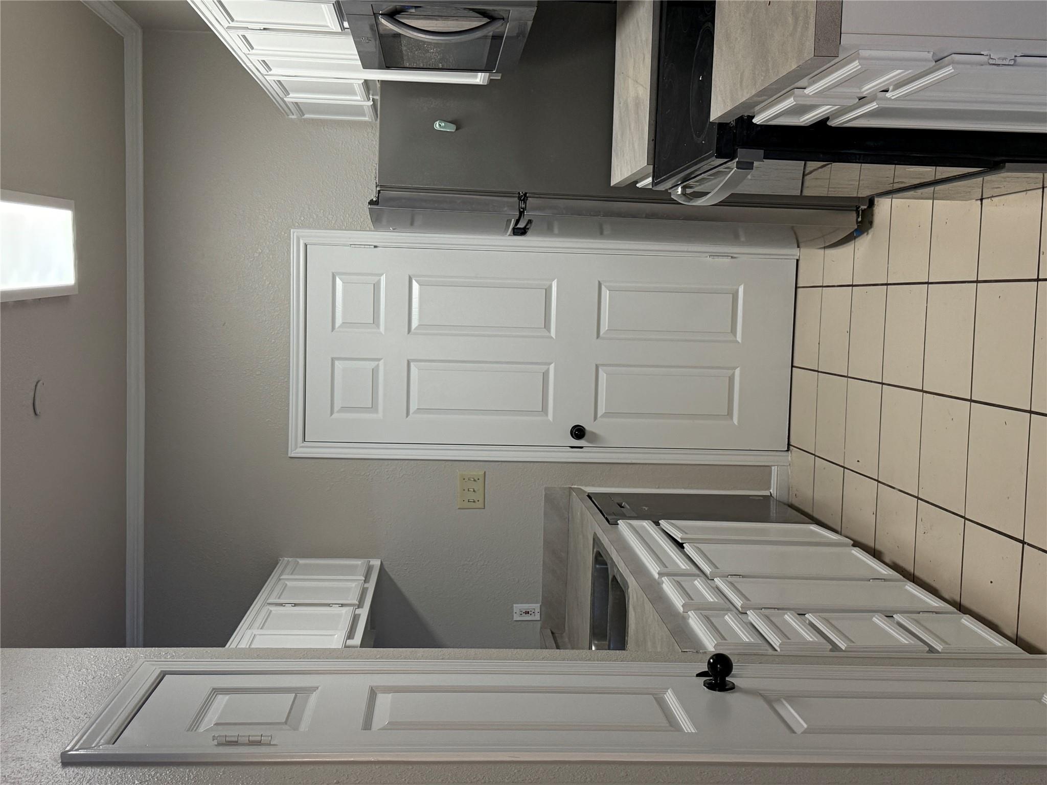 6501 Columbia Oaks Ct # 3B, Austin, TX 78759