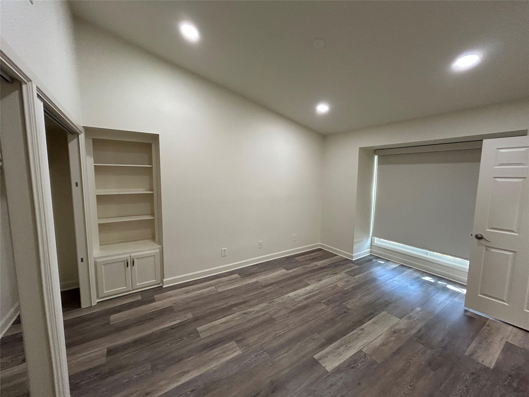 100 Bay Point Dr # 7, Horseshoe Bay, TX 78657