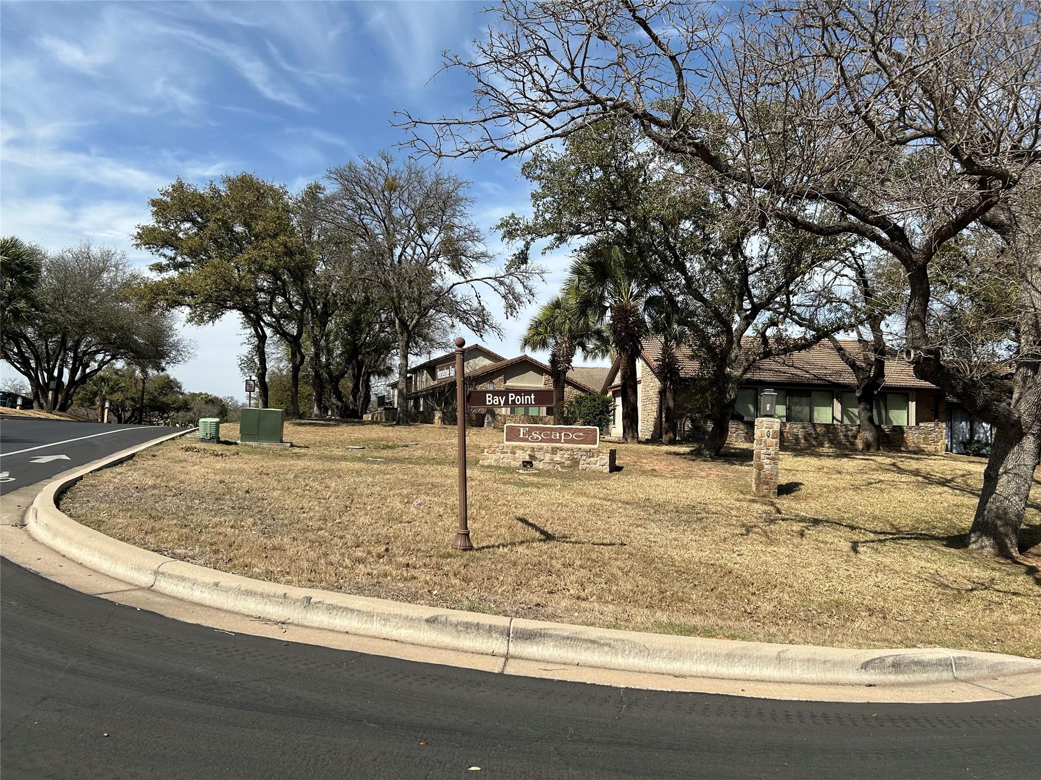 100 Bay Point Dr # 7, Horseshoe Bay, TX 78657