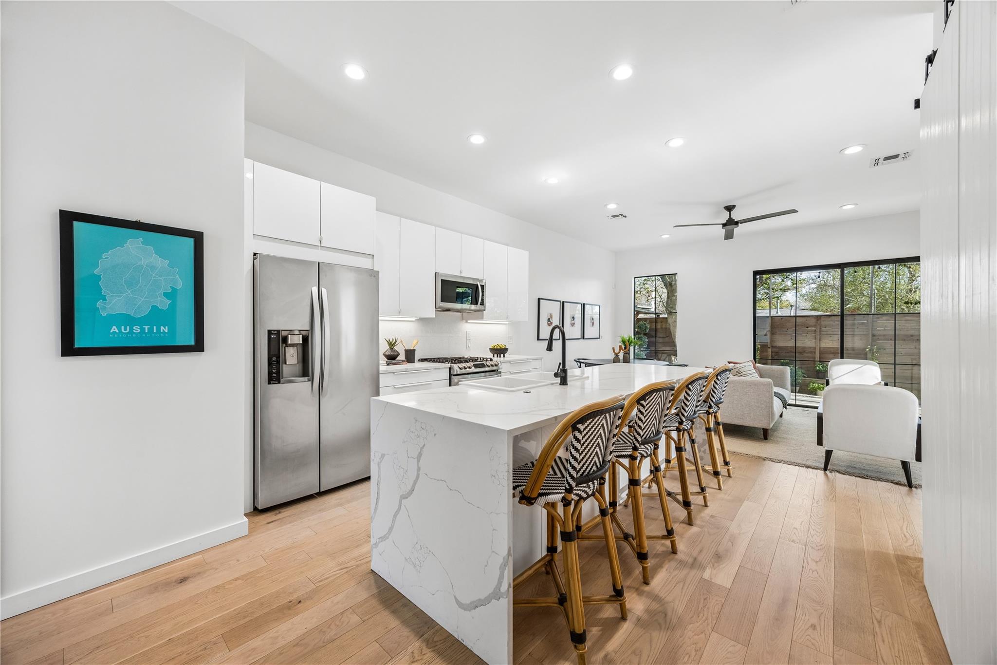 1718 Valeria St, Austin, TX 78704