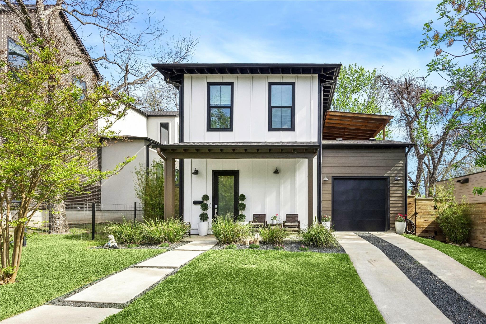 1718 Valeria St, Austin, TX 78704