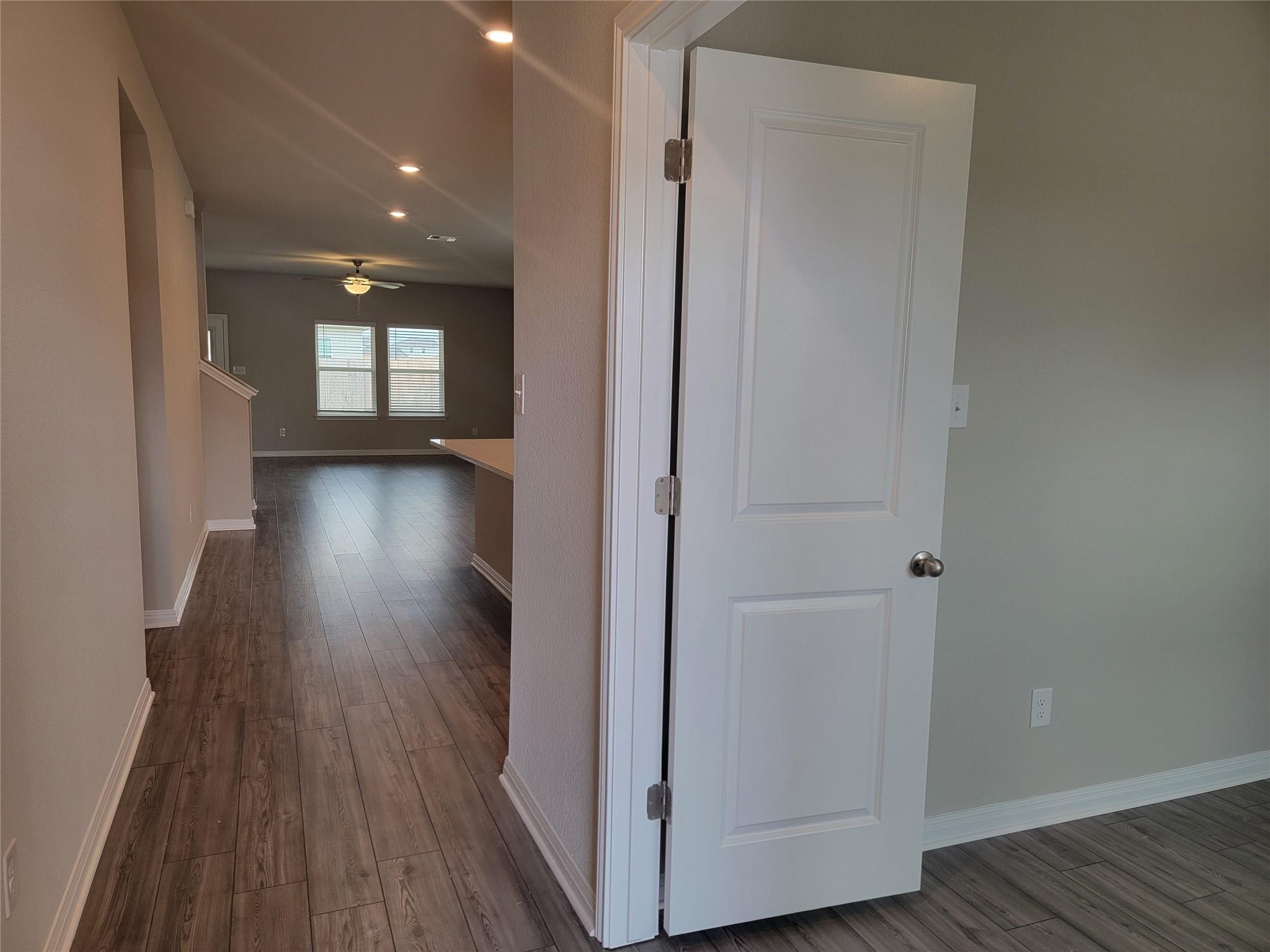 115 Cona Way, Hutto, TX 78634