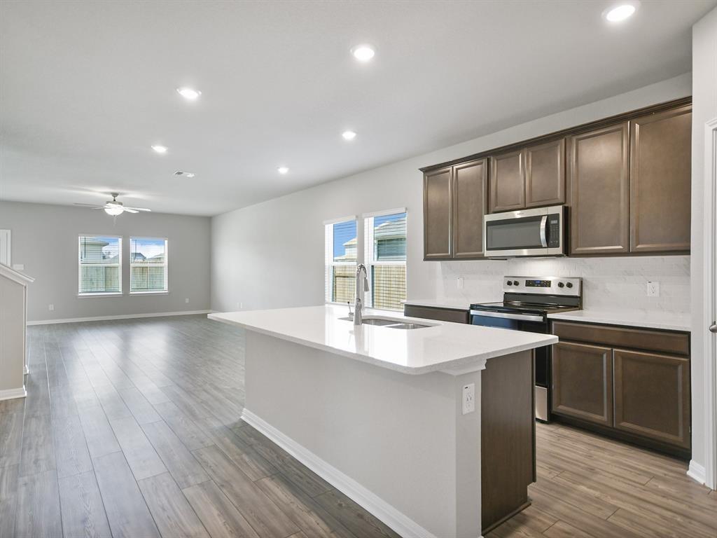 115 Cona Way, Hutto, TX 78634