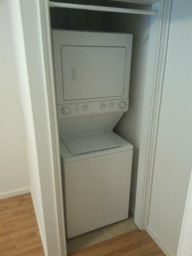 2710 S 1st St # 206, Austin, TX 78704