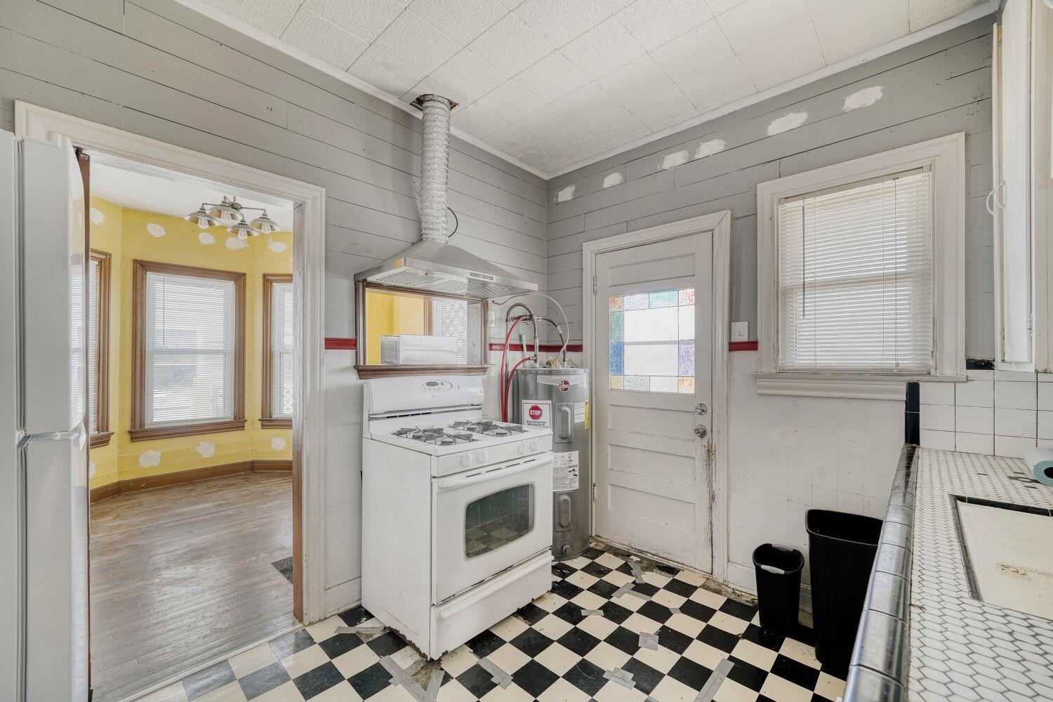 311 S Church St, Georgetown, TX 78626