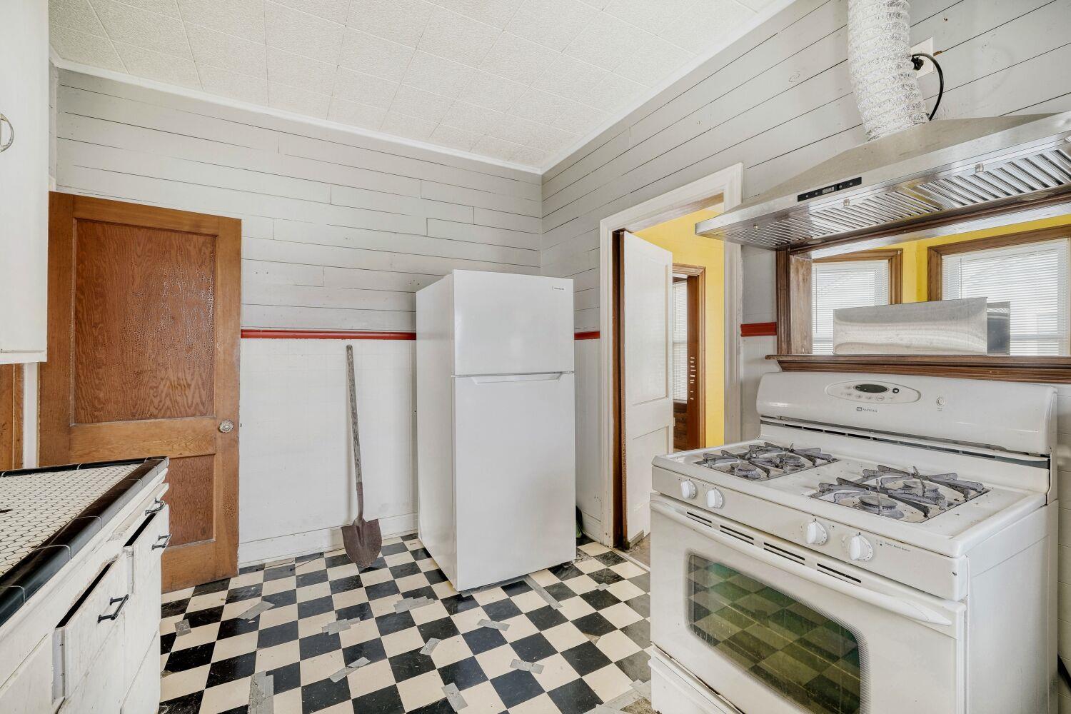 311 S Church St, Georgetown, TX 78626