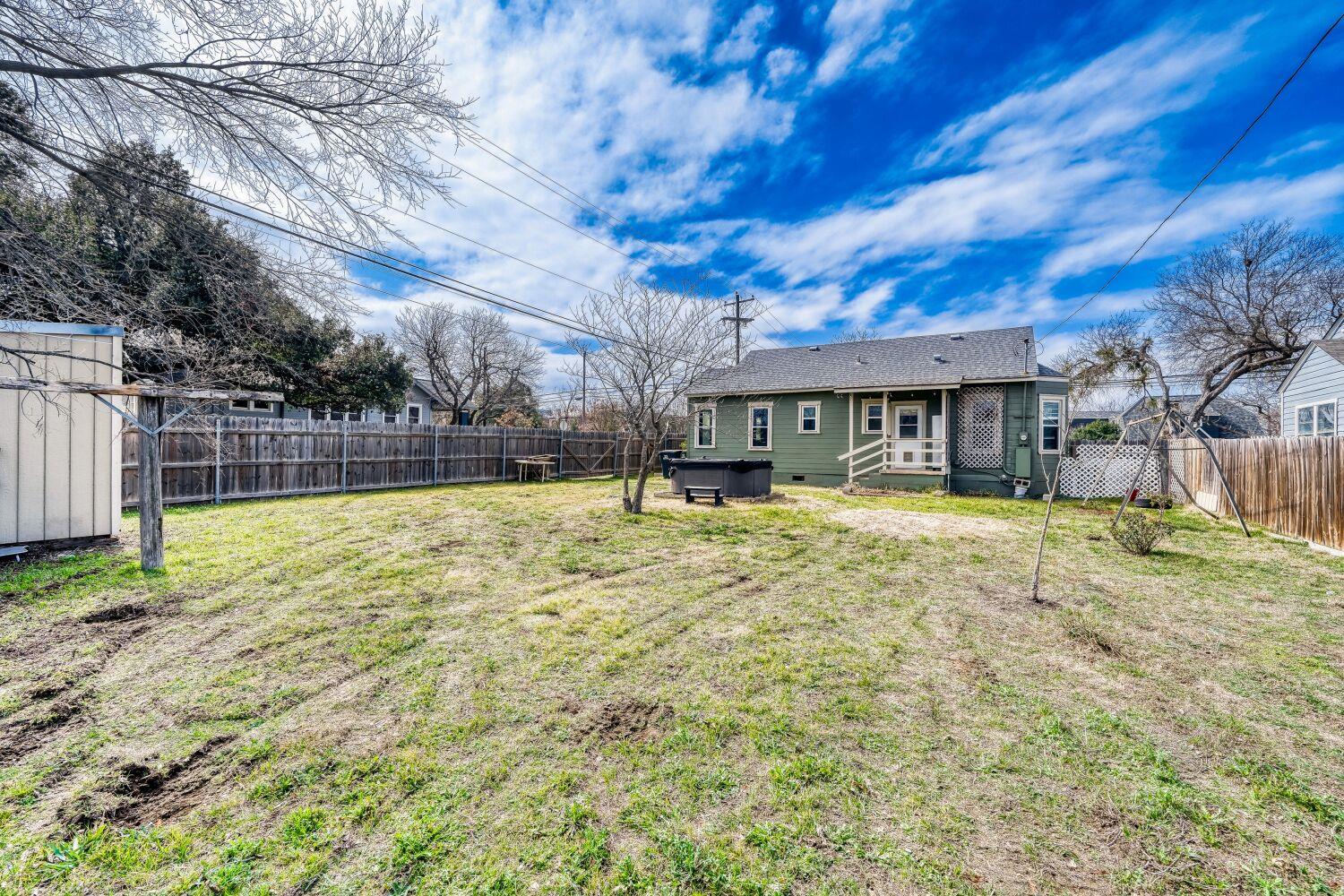 311 S Church St, Georgetown, TX 78626