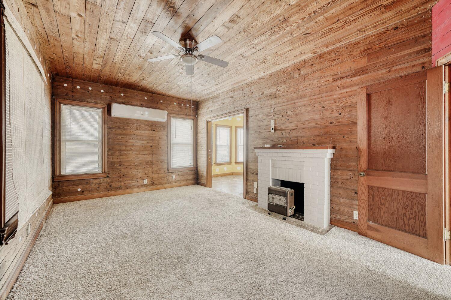 311 S Church St, Georgetown, TX 78626