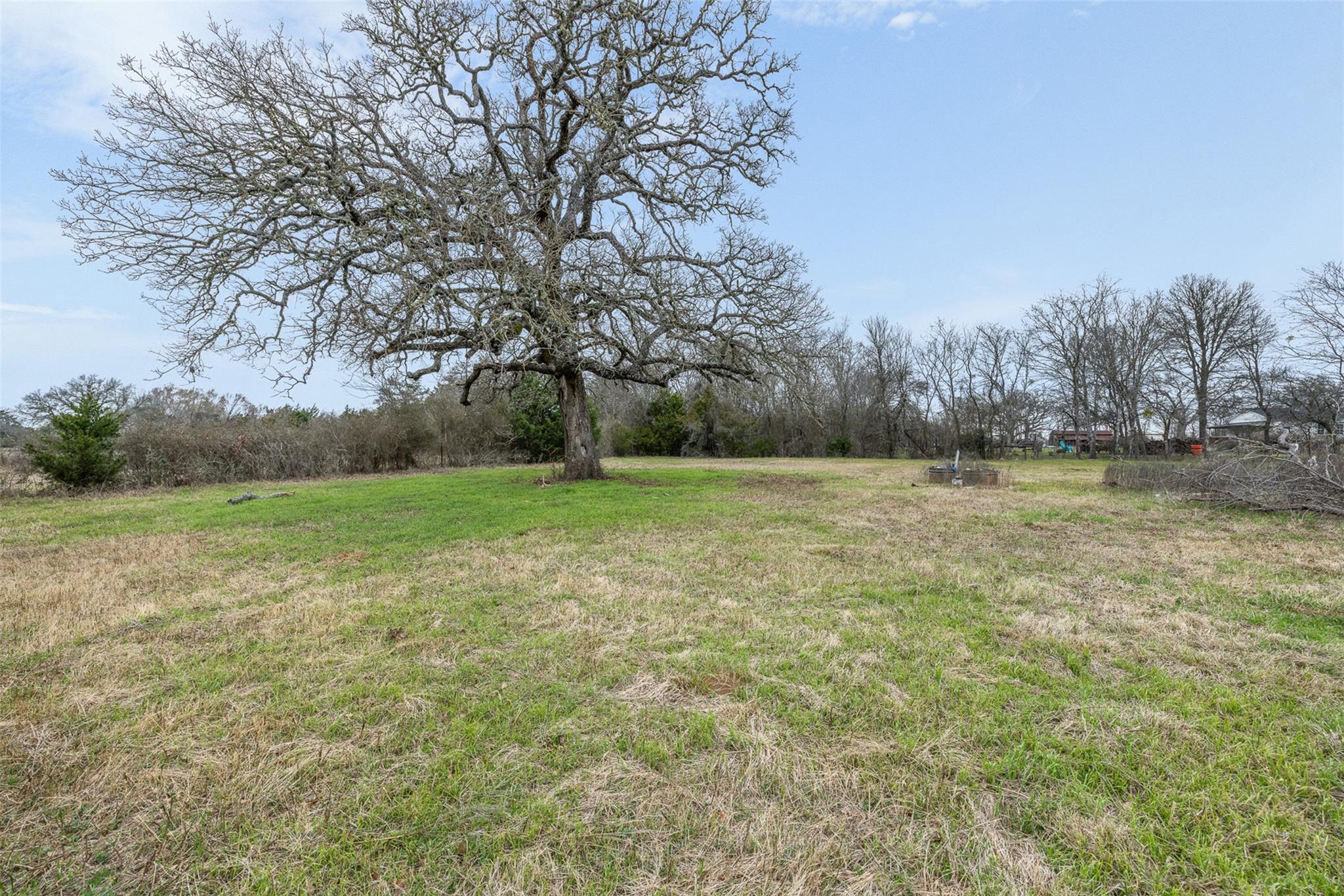 210 Post Oak St, Caldwell, TX 77836