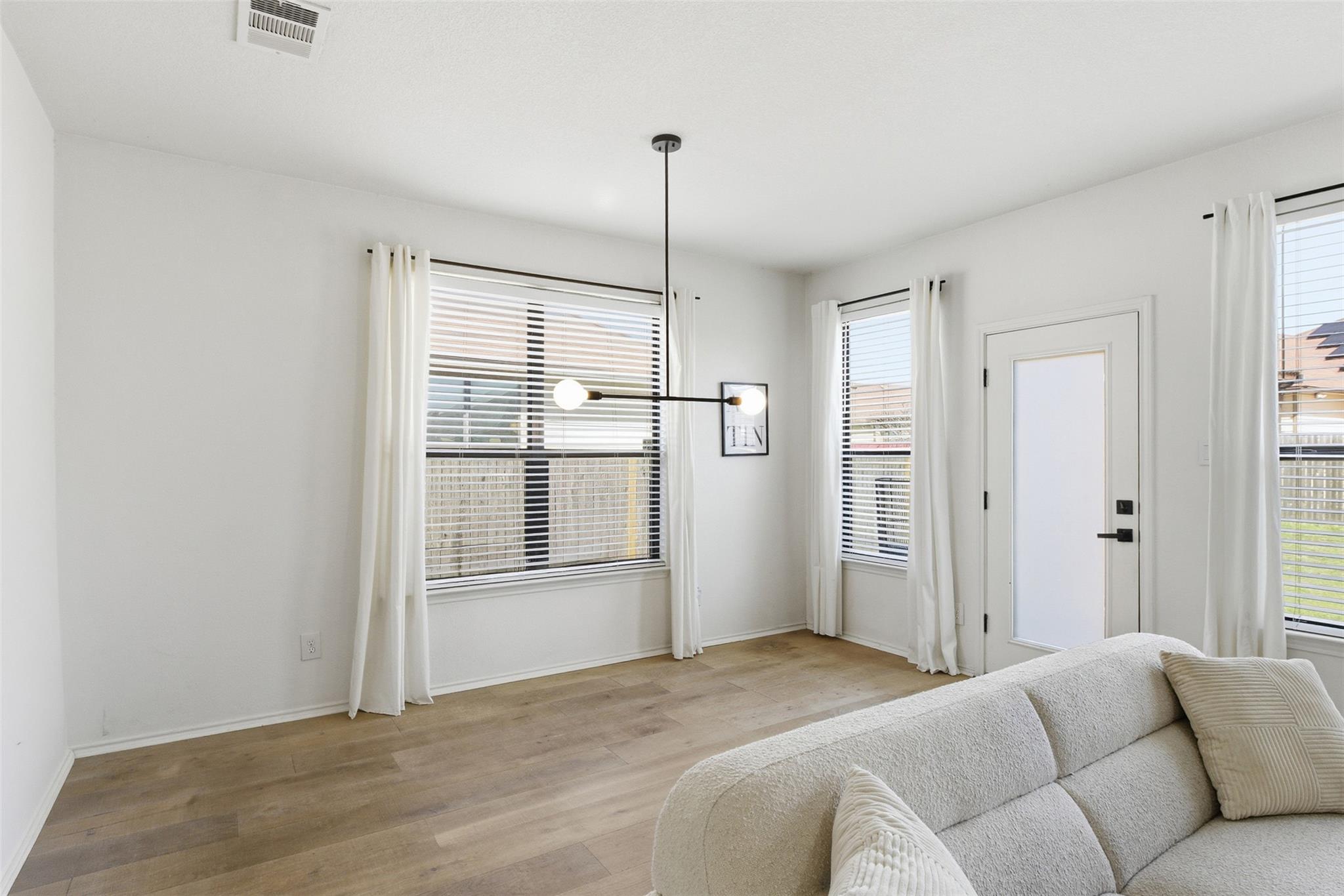 924 Watson Way, Pflugerville, TX 78660