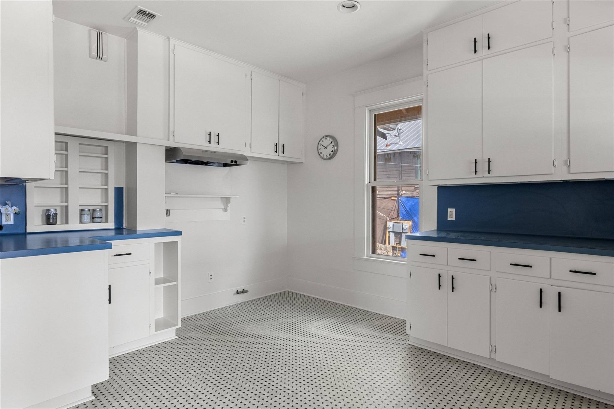 613 Baylor St, Austin, TX 78703