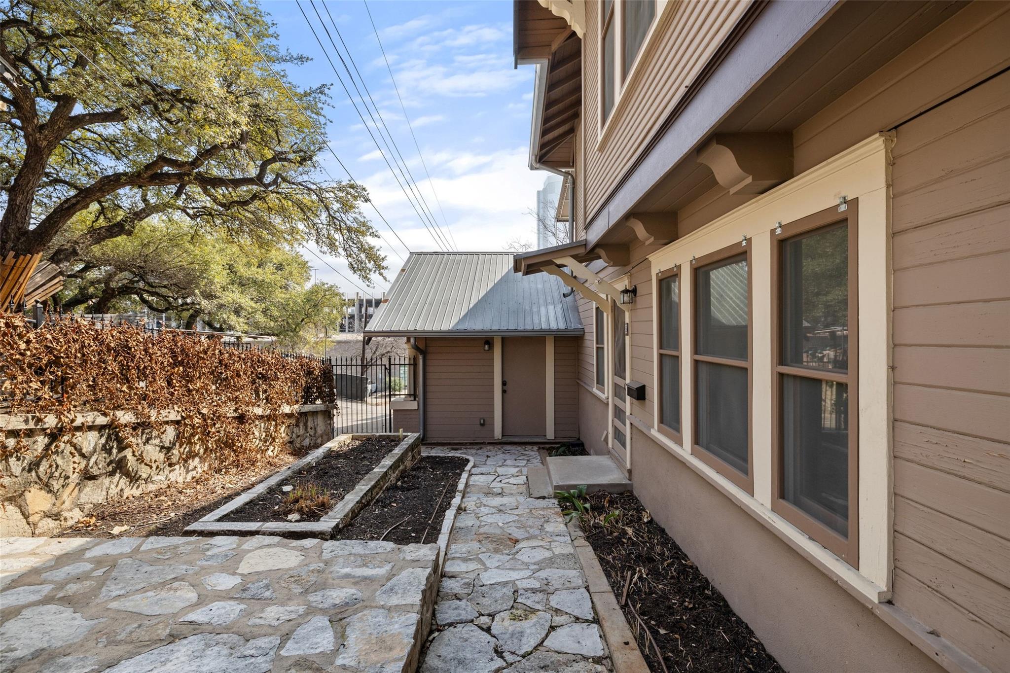 613 Baylor St, Austin, TX 78703