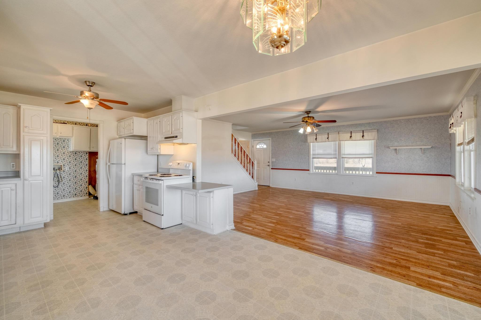 829 State Highway 21 Highway W, Cedar Creek, TX 78612