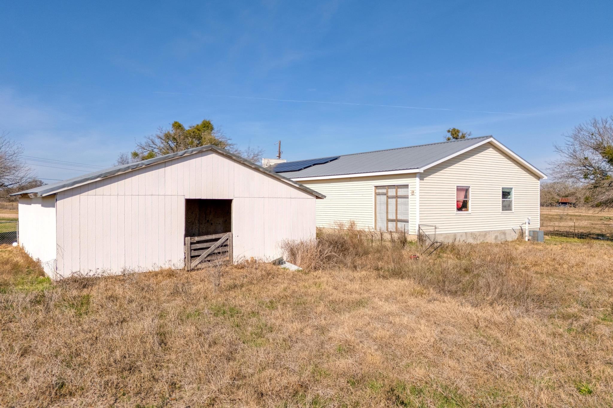 829 State Highway 21 Highway W, Cedar Creek, TX 78612