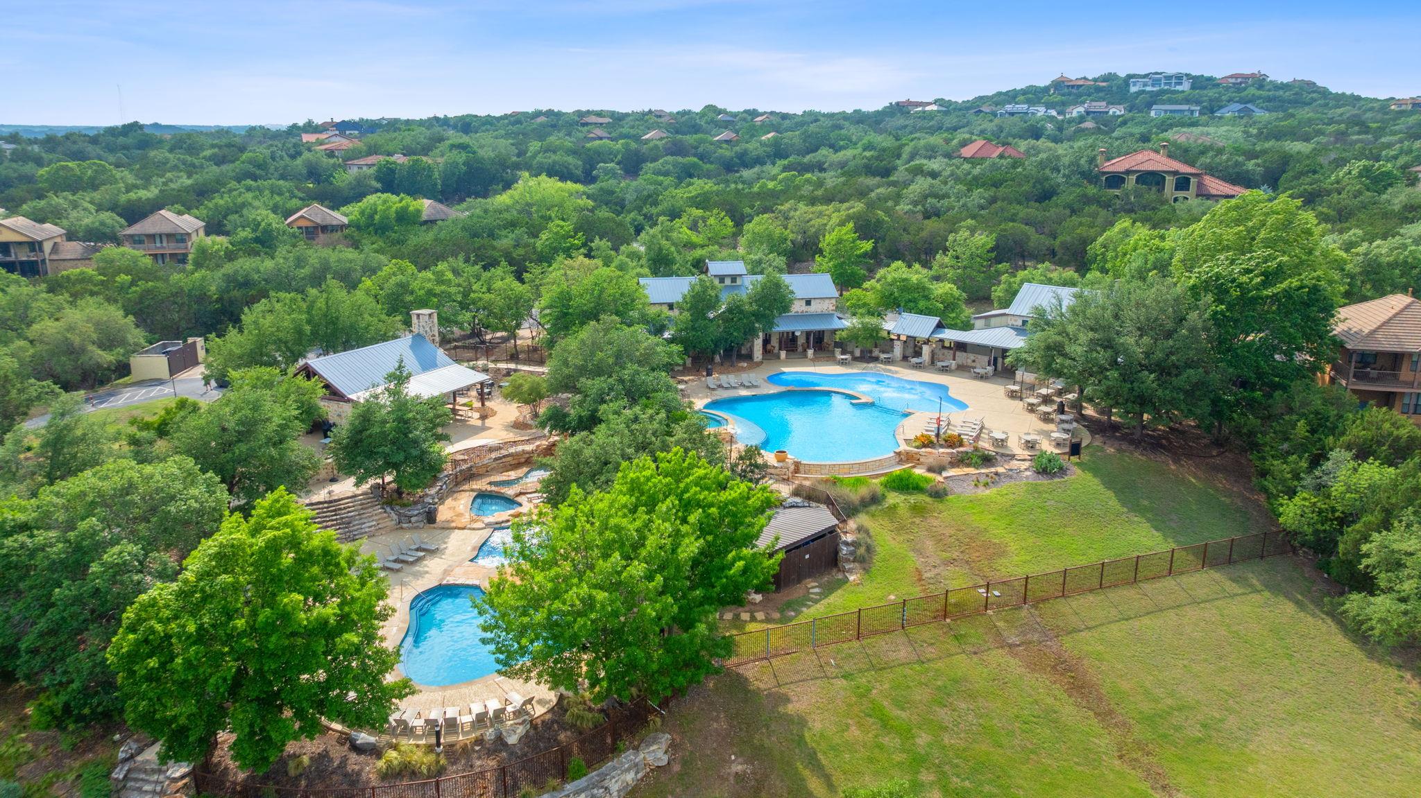 7201 Getaway Dr, Jonestown, TX 78645