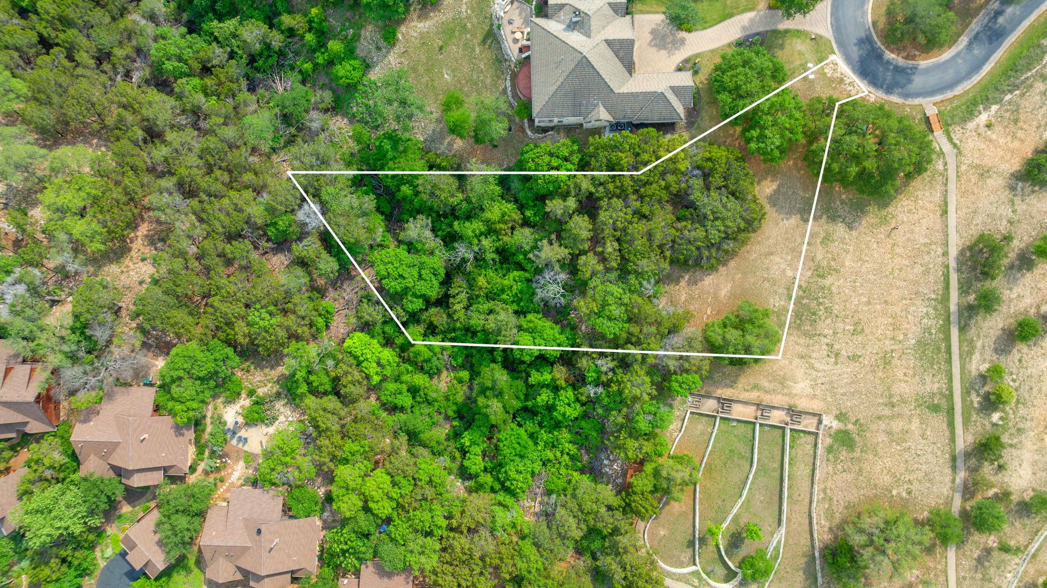 7201 Getaway Dr, Jonestown, TX 78645