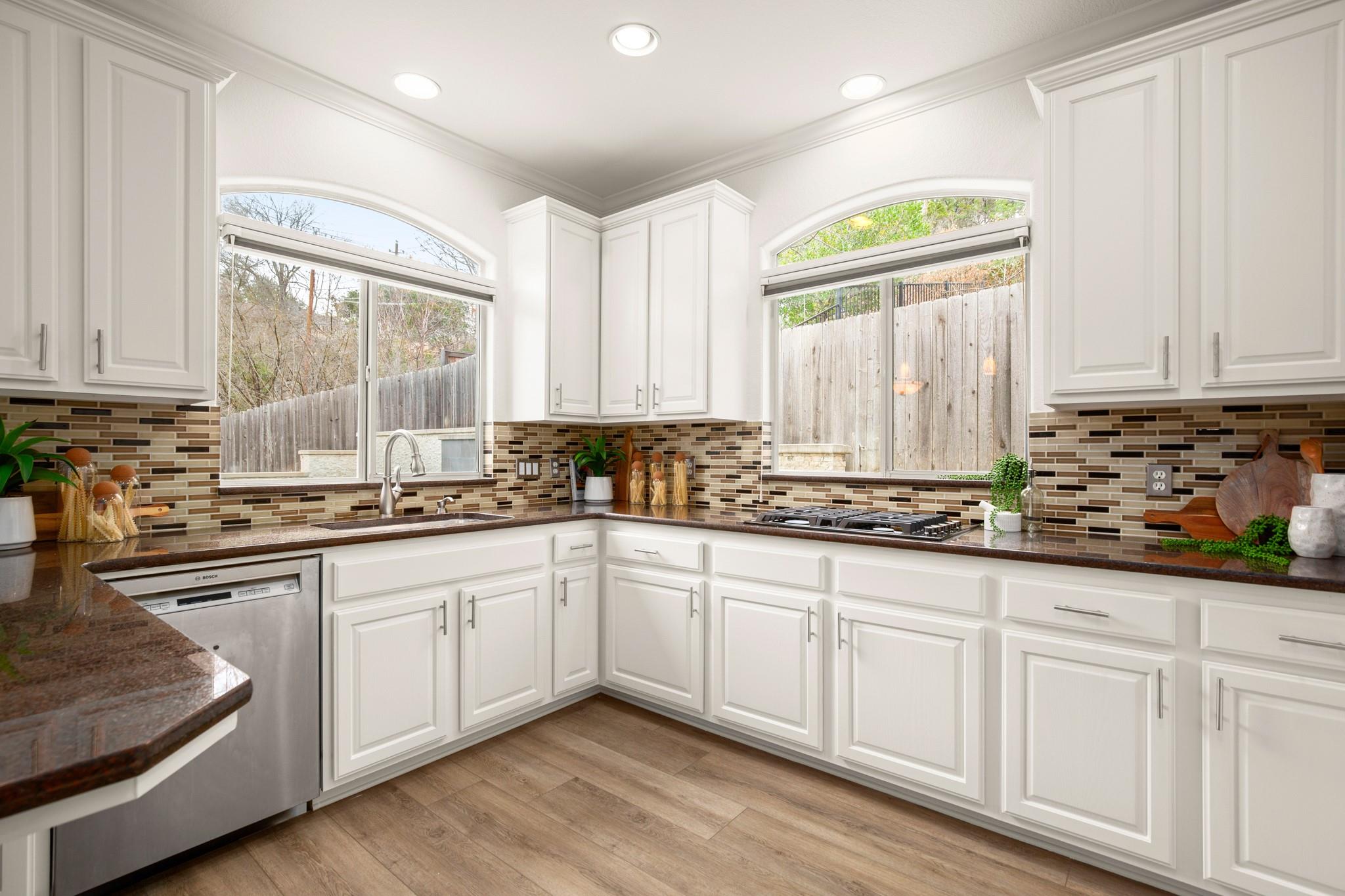 6702 WINNIPEG Cv, Austin, TX 78759