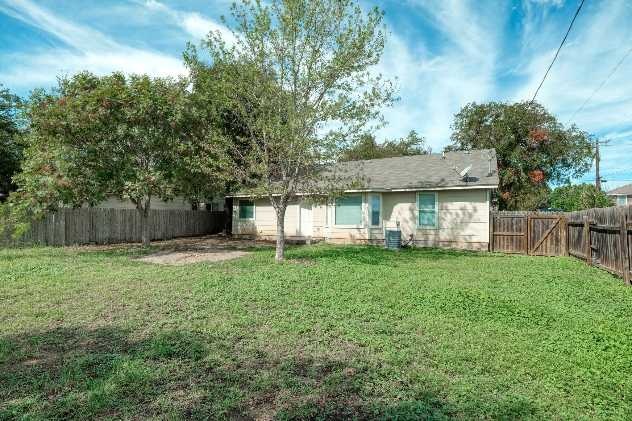 109 Castleberry Ct, Bertram, TX 78605