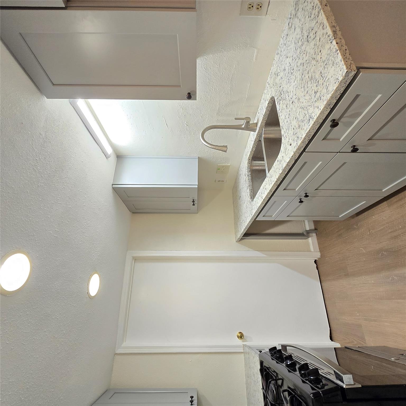 1305 Dobie Dr # A, Austin, TX 78753