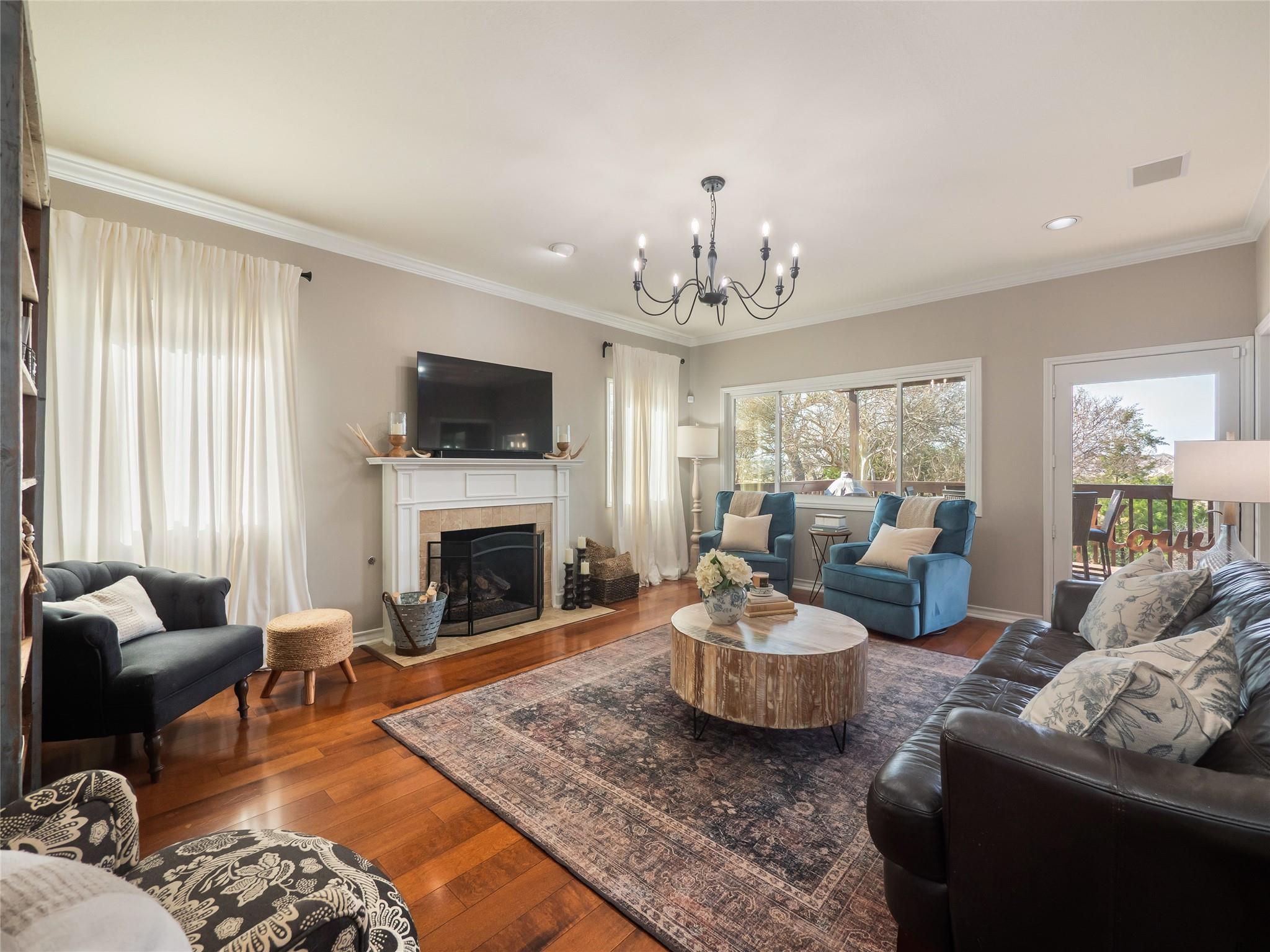 302 S Ridge Cir, Georgetown, TX 78628