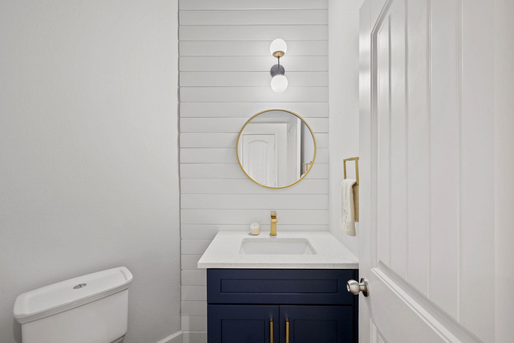 208 Arrezo Ln, Georgetown, TX 78628