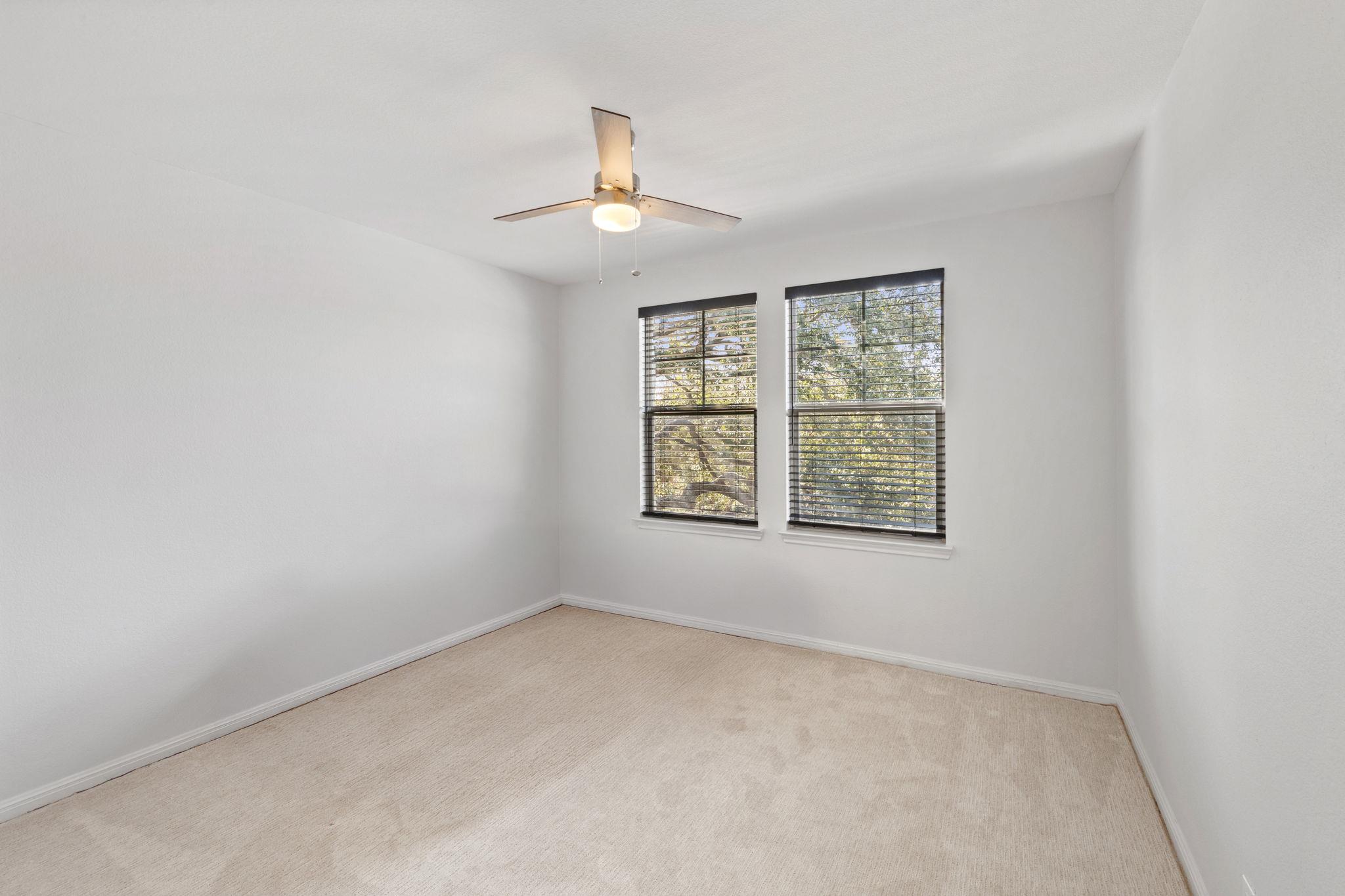 208 Arrezo Ln, Georgetown, TX 78628