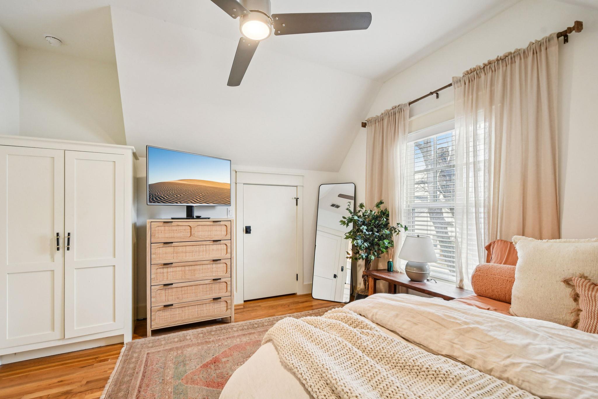 3500 Pickle Dr # B, Austin, TX 78702