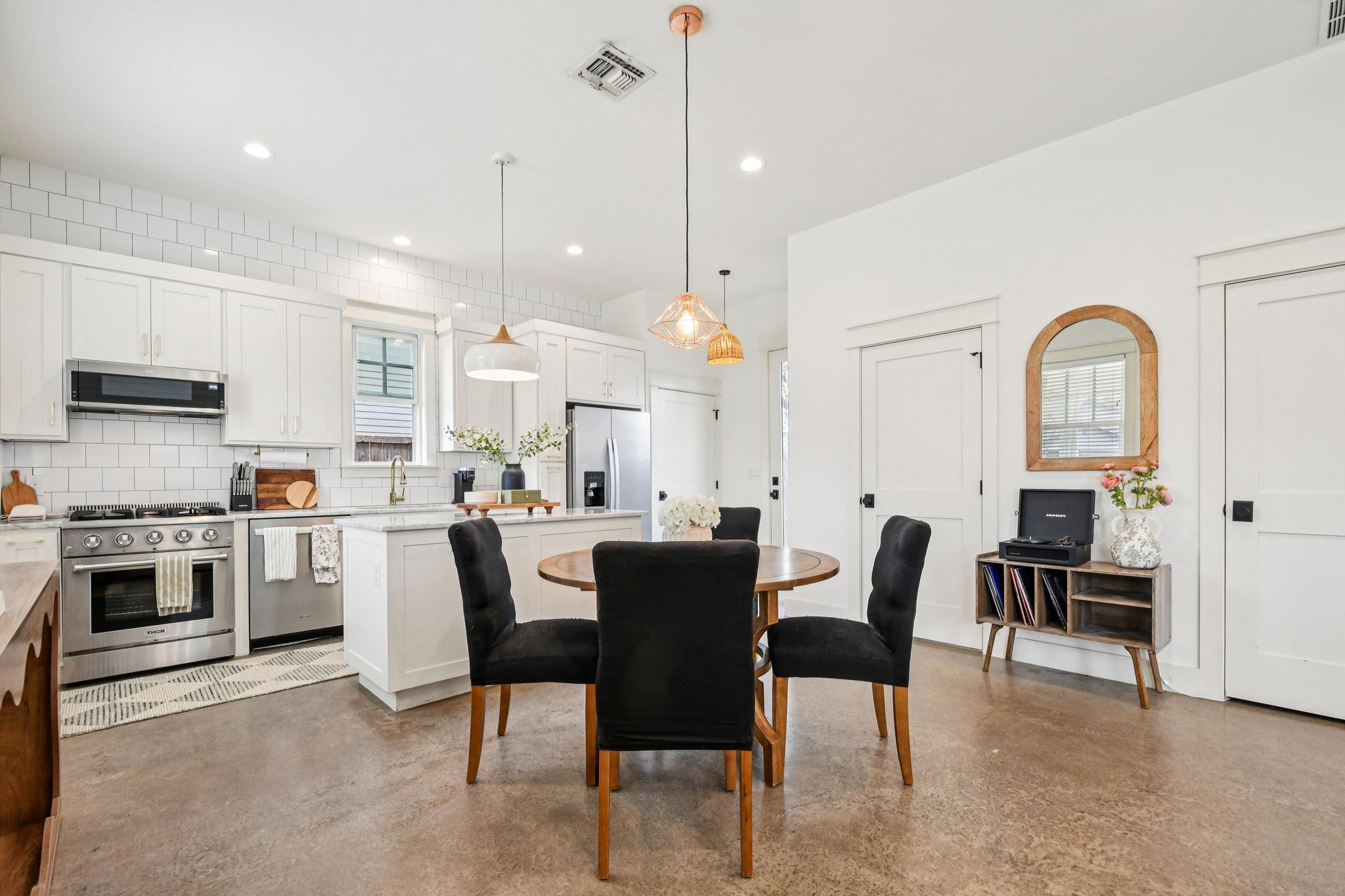 3500 Pickle Dr # B, Austin, TX 78702