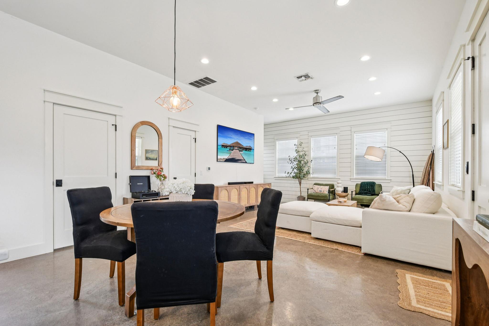 3500 Pickle Dr # B, Austin, TX 78702